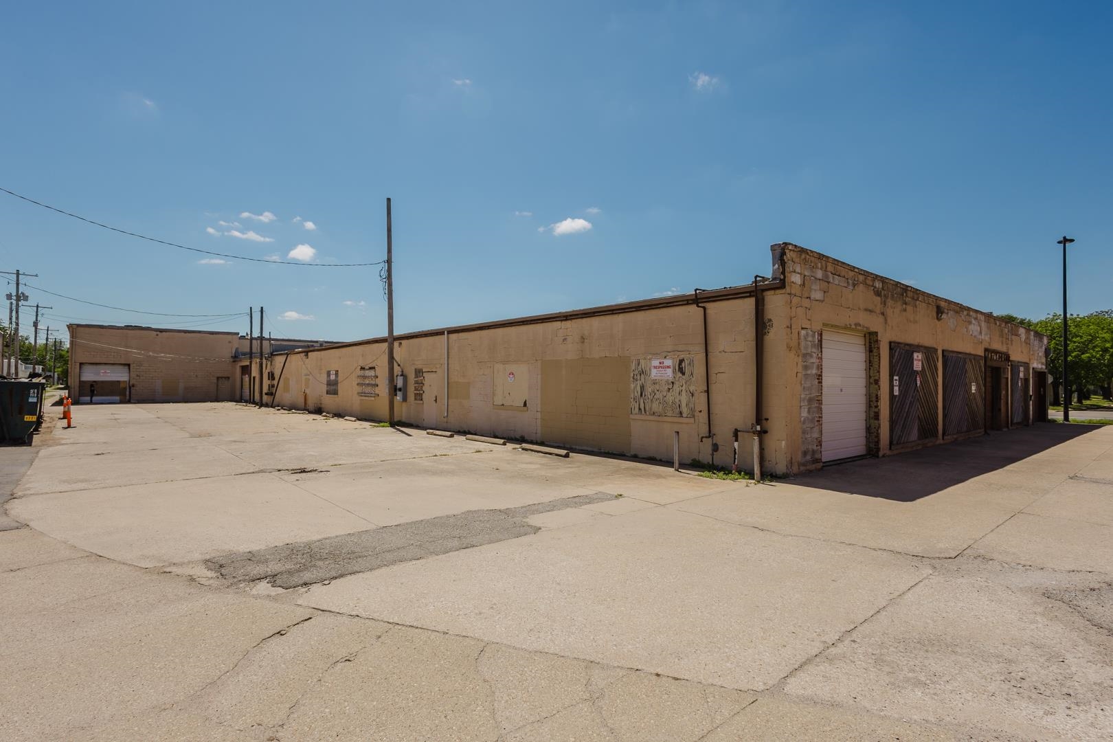 470 N Seneca Wichita KS 67203