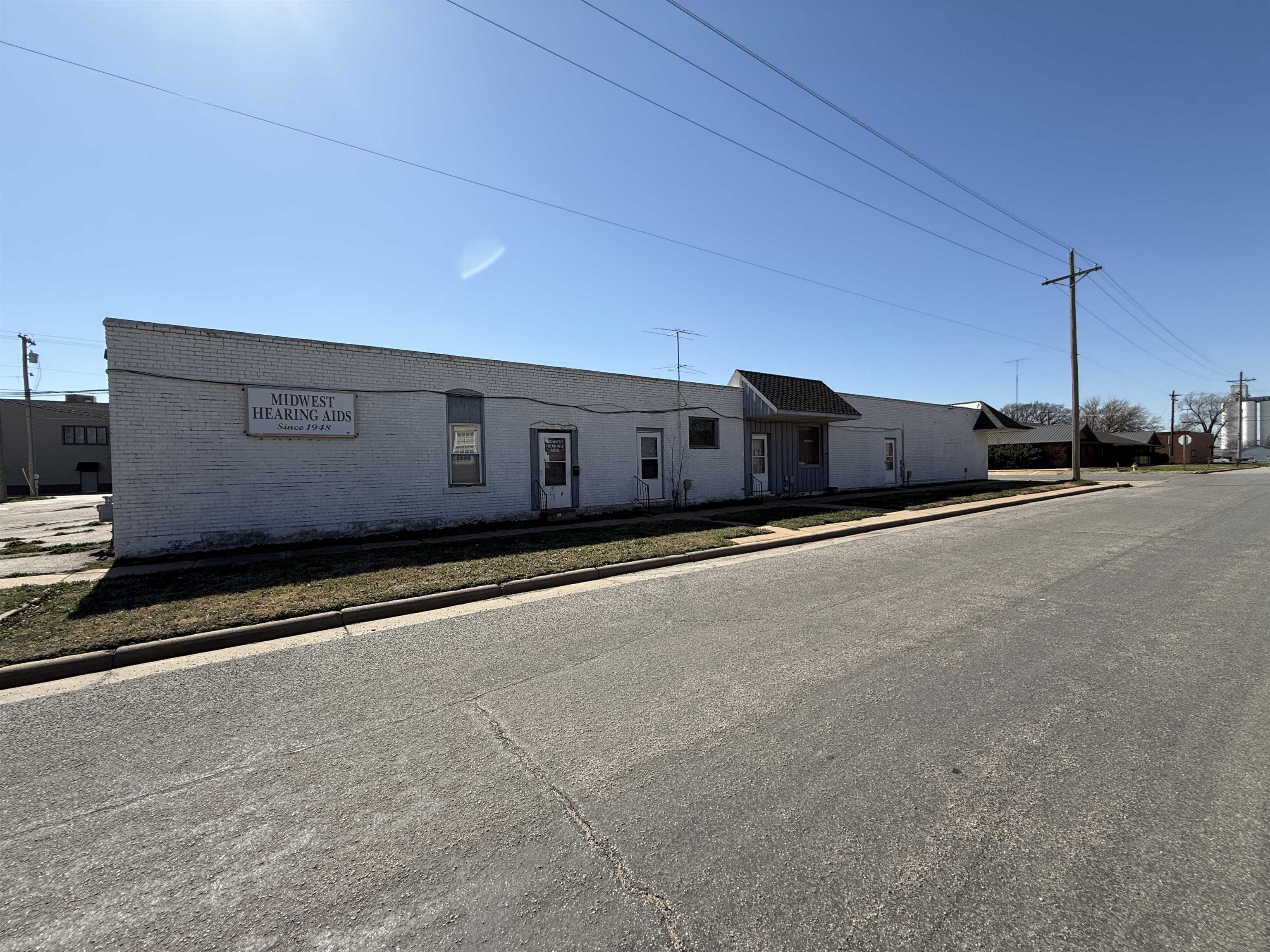 123 N Bluff Anthony KS 67003