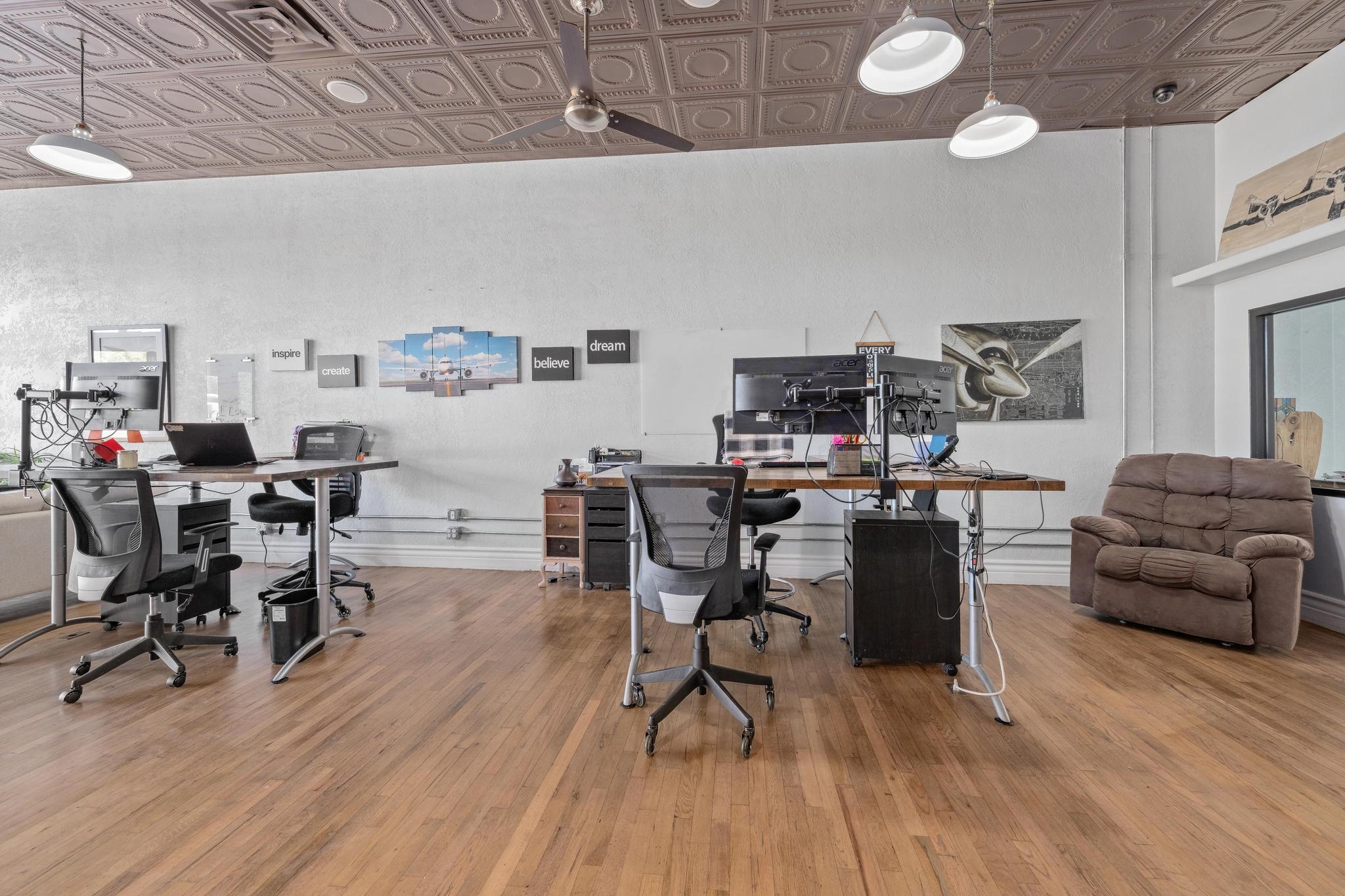 103 W Spring Avenue Conway Springs KS 67031