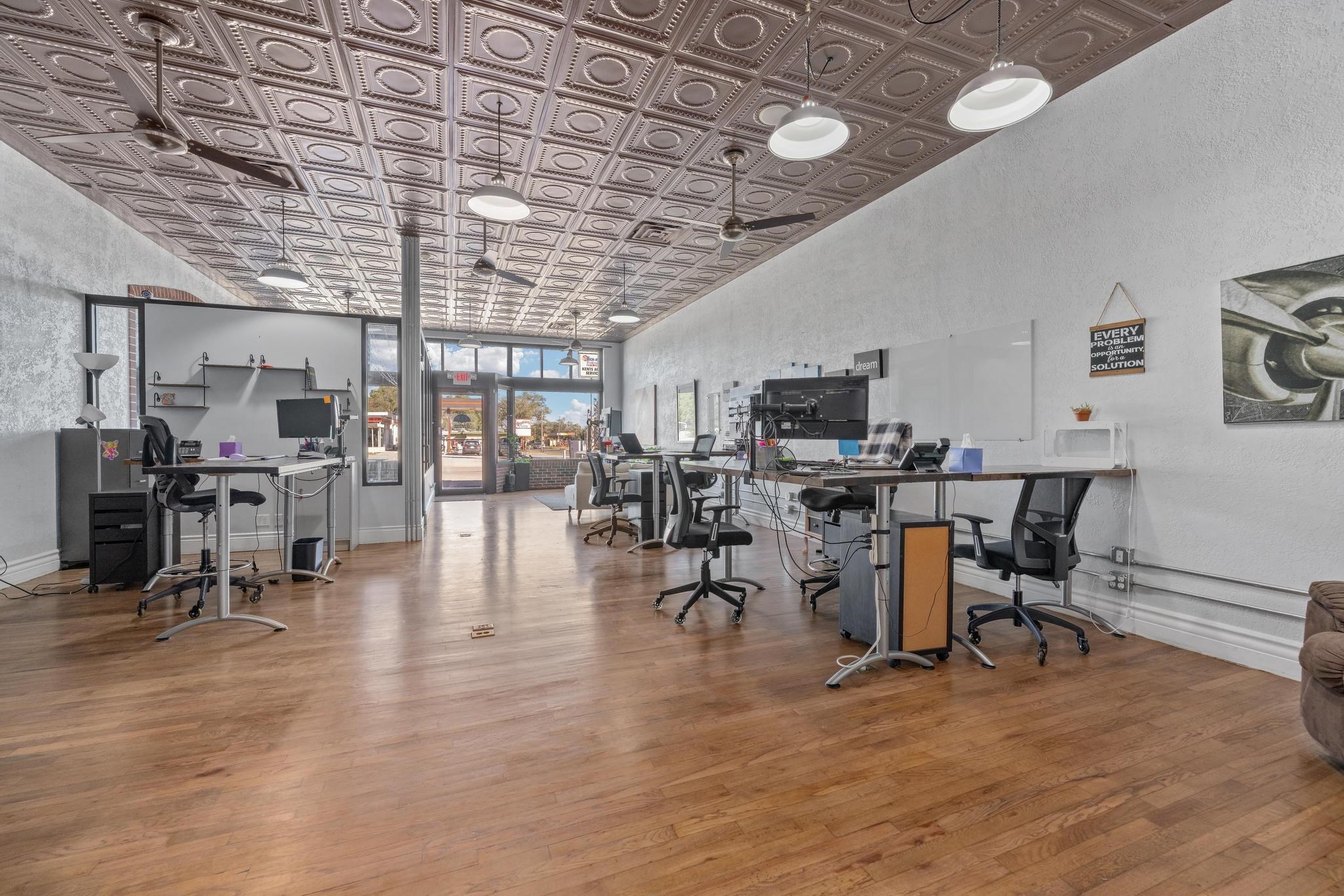 103 W Spring Avenue Conway Springs KS 67031