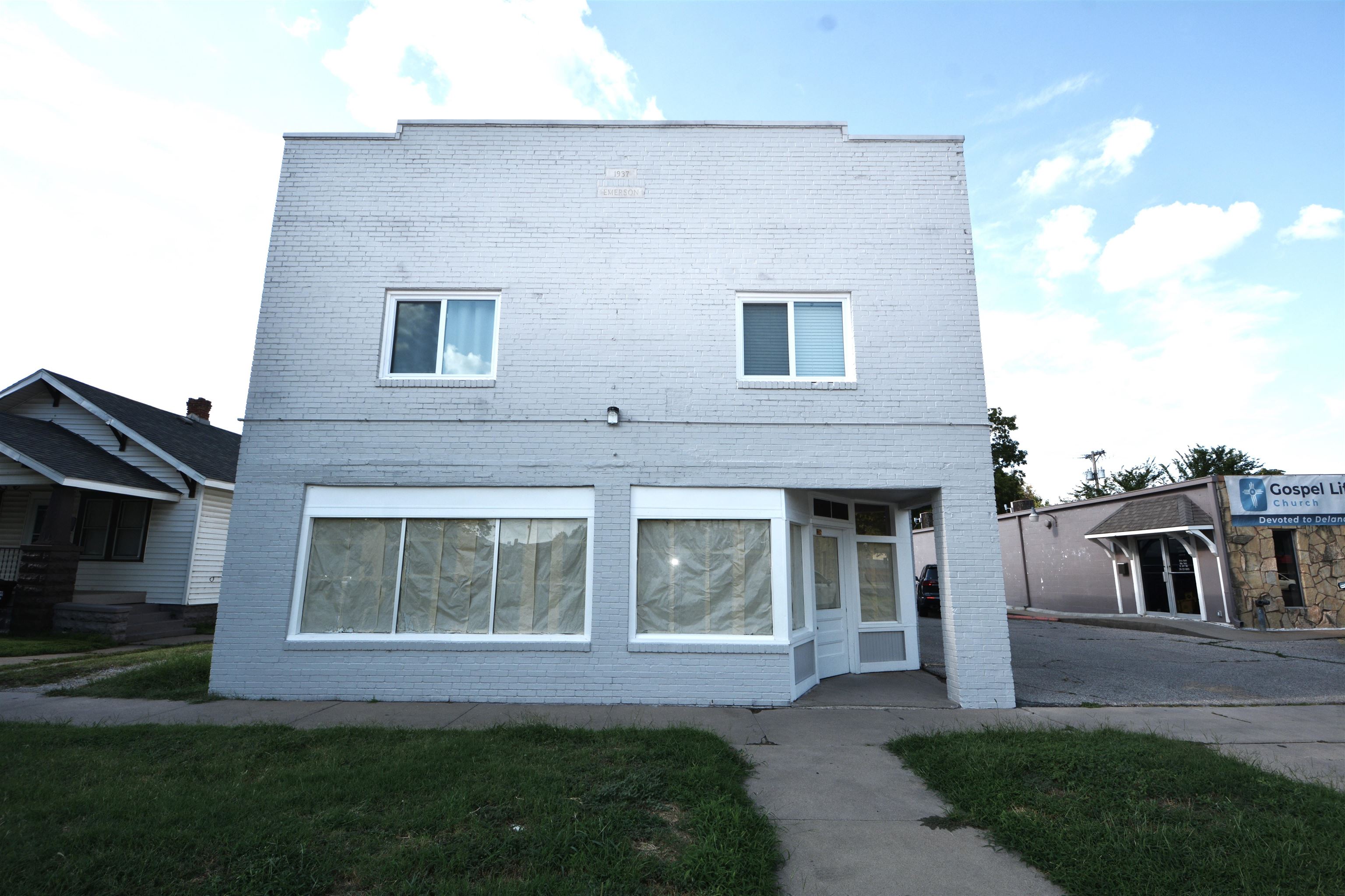 1316 W Douglas Avenue Wichita KS 67203