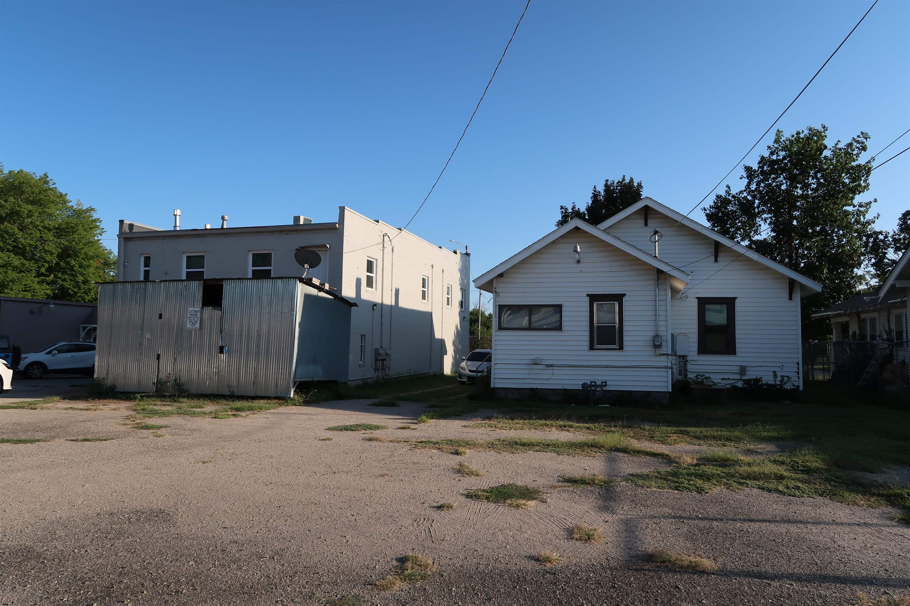 1316 W Douglas Avenue Wichita KS 67203