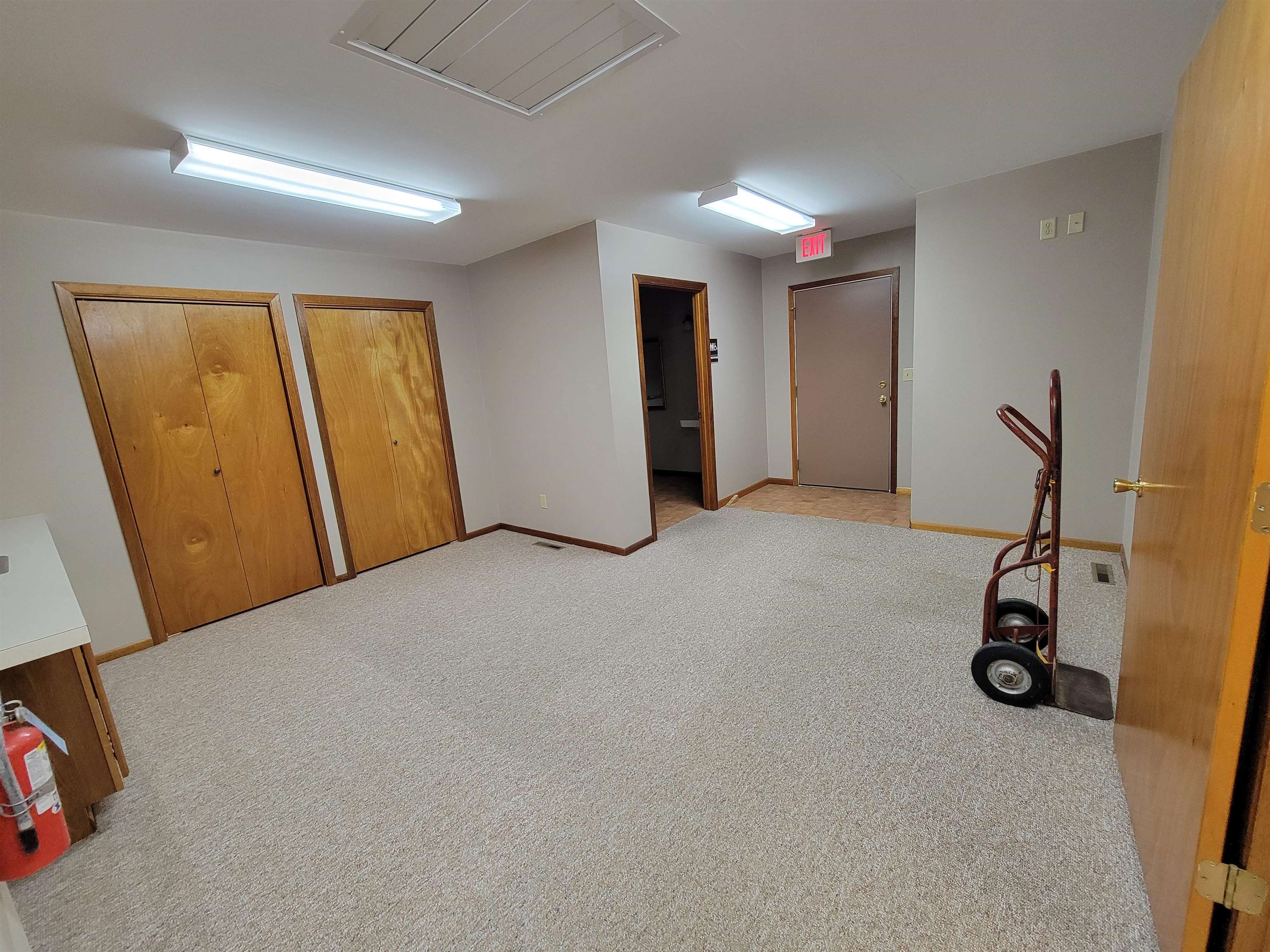 213 E Harvey Wellington KS 67152