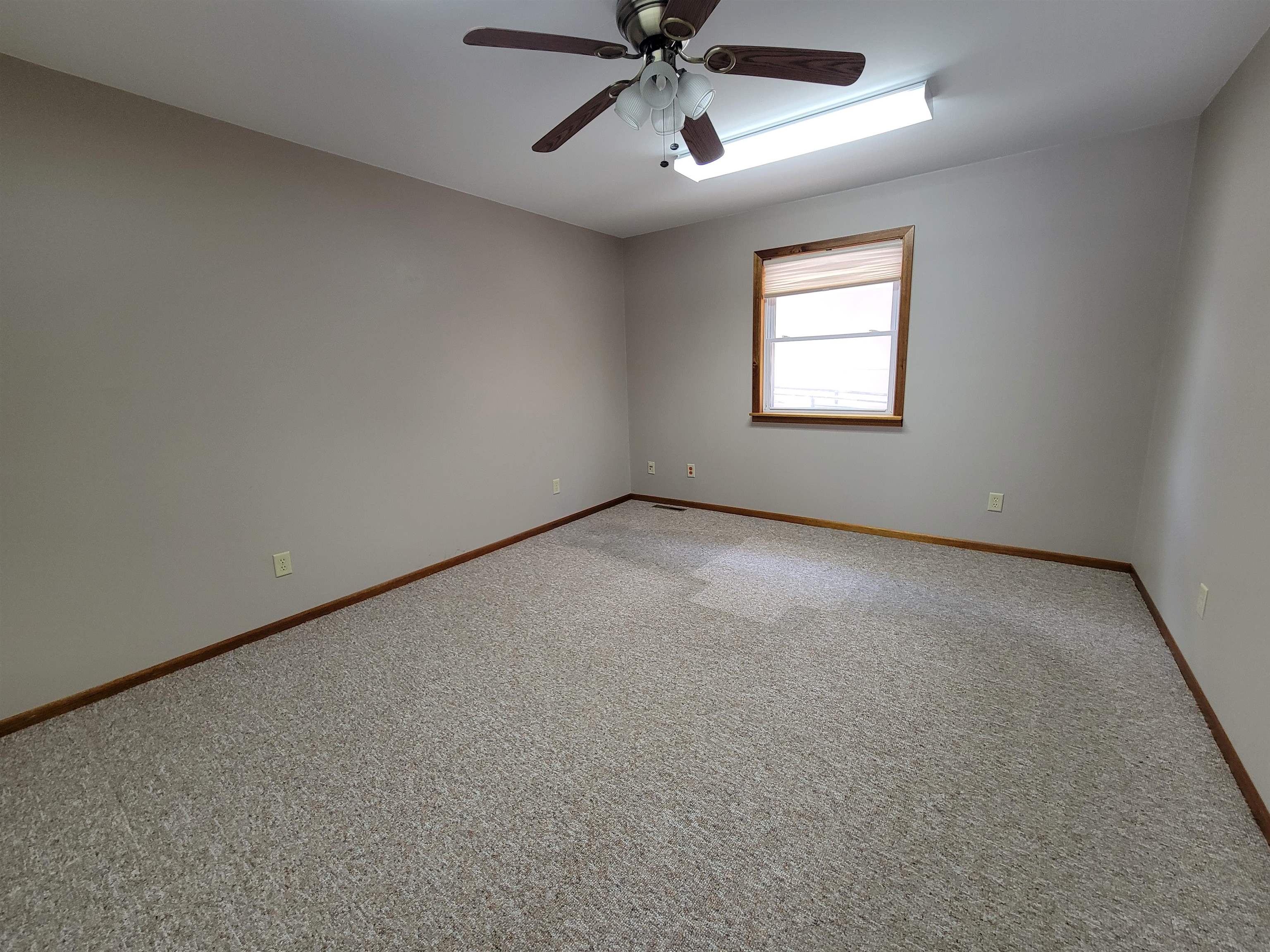 213 E Harvey Wellington KS 67152