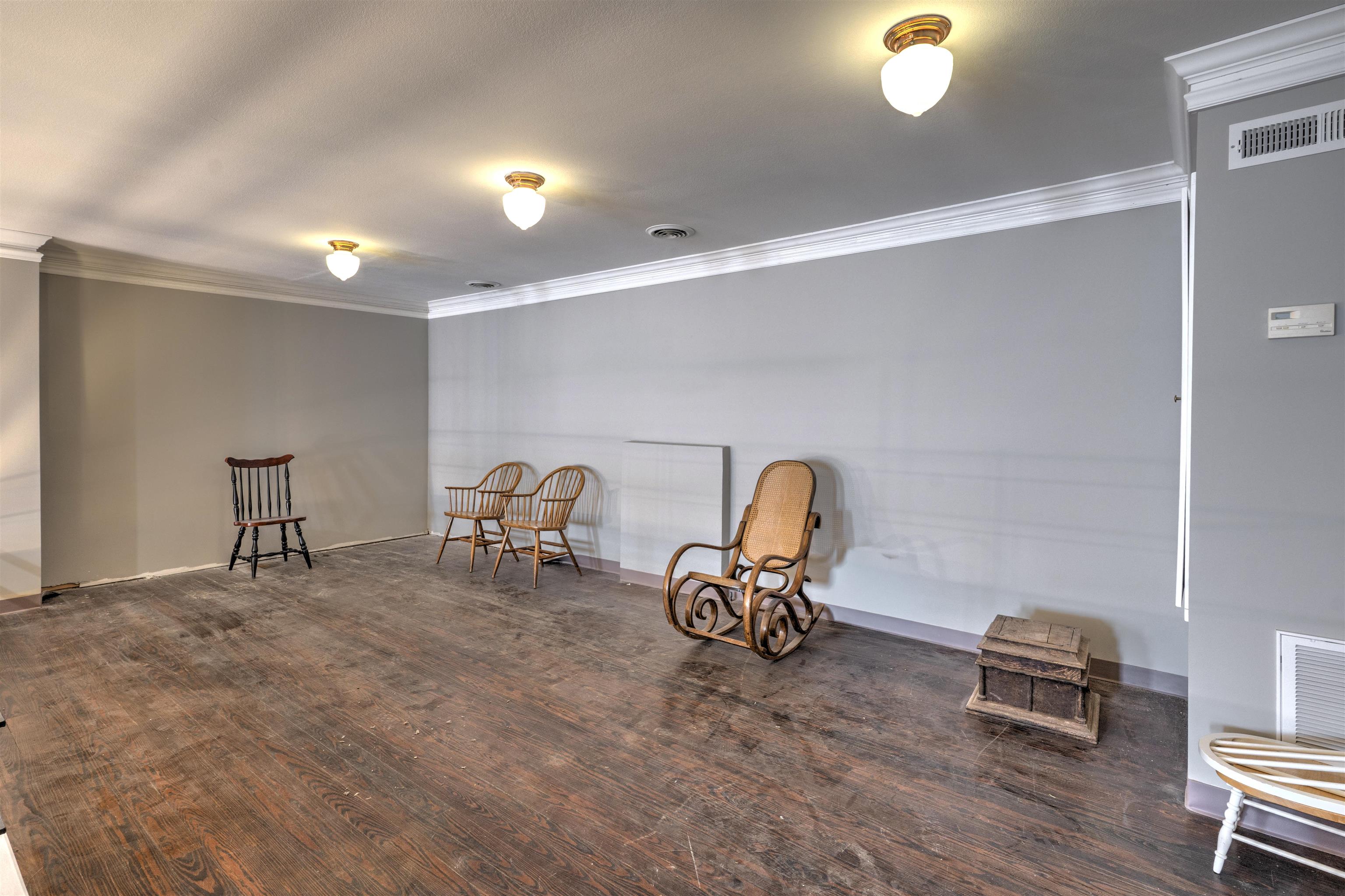 810 Main Street Winfield KS 67156