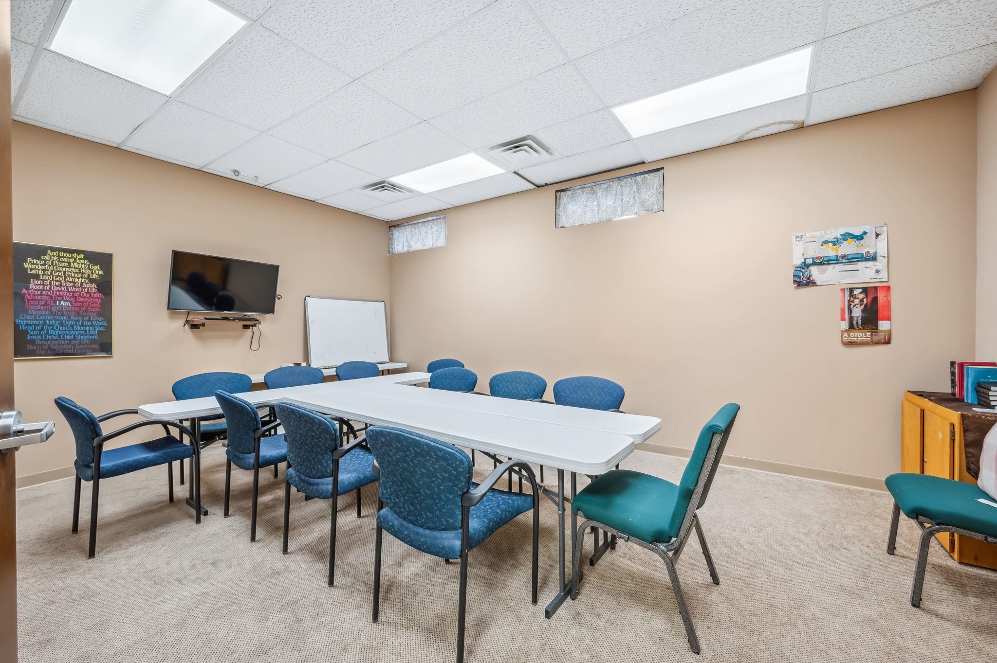 2757 S Glenn Wichita KS 67217-1841