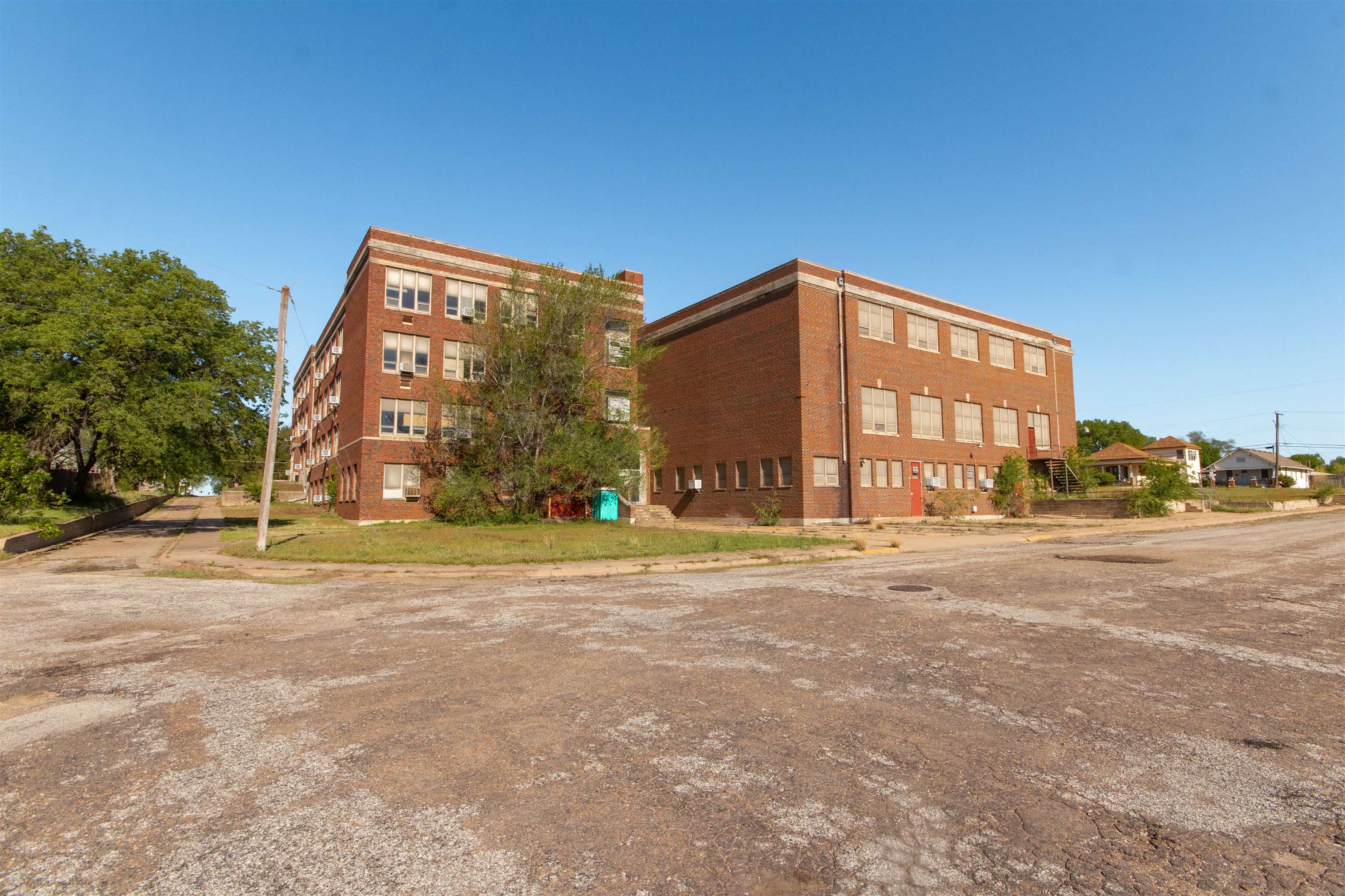 311 N A Street Wellington KS 67152
