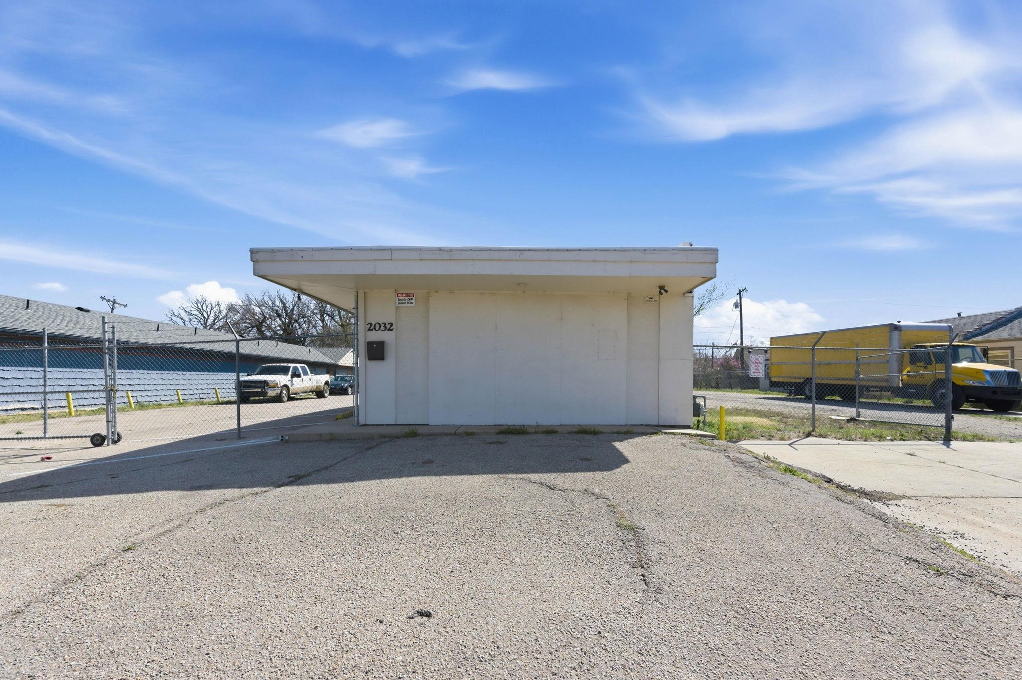 2032 S Broadway Wichita KS 67211