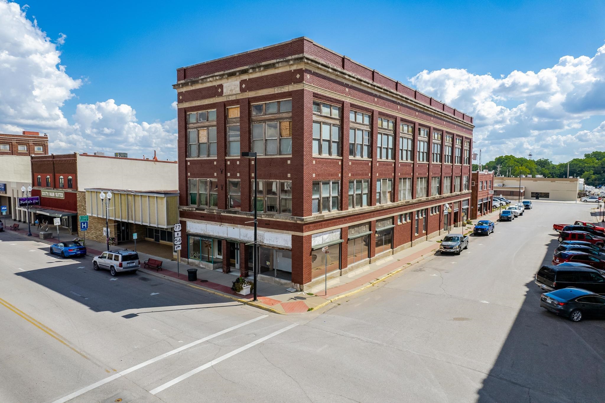 124 S Main Street El Dorado KS 67042