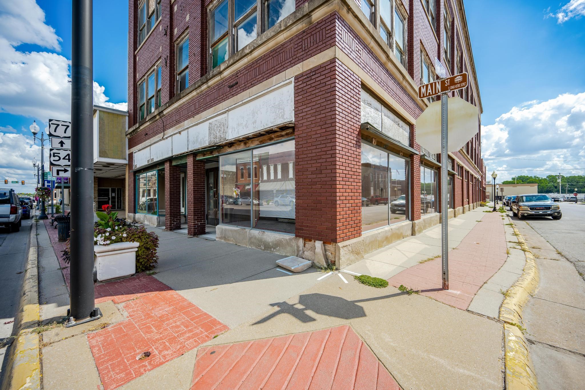 124 S Main Street El Dorado KS 67042