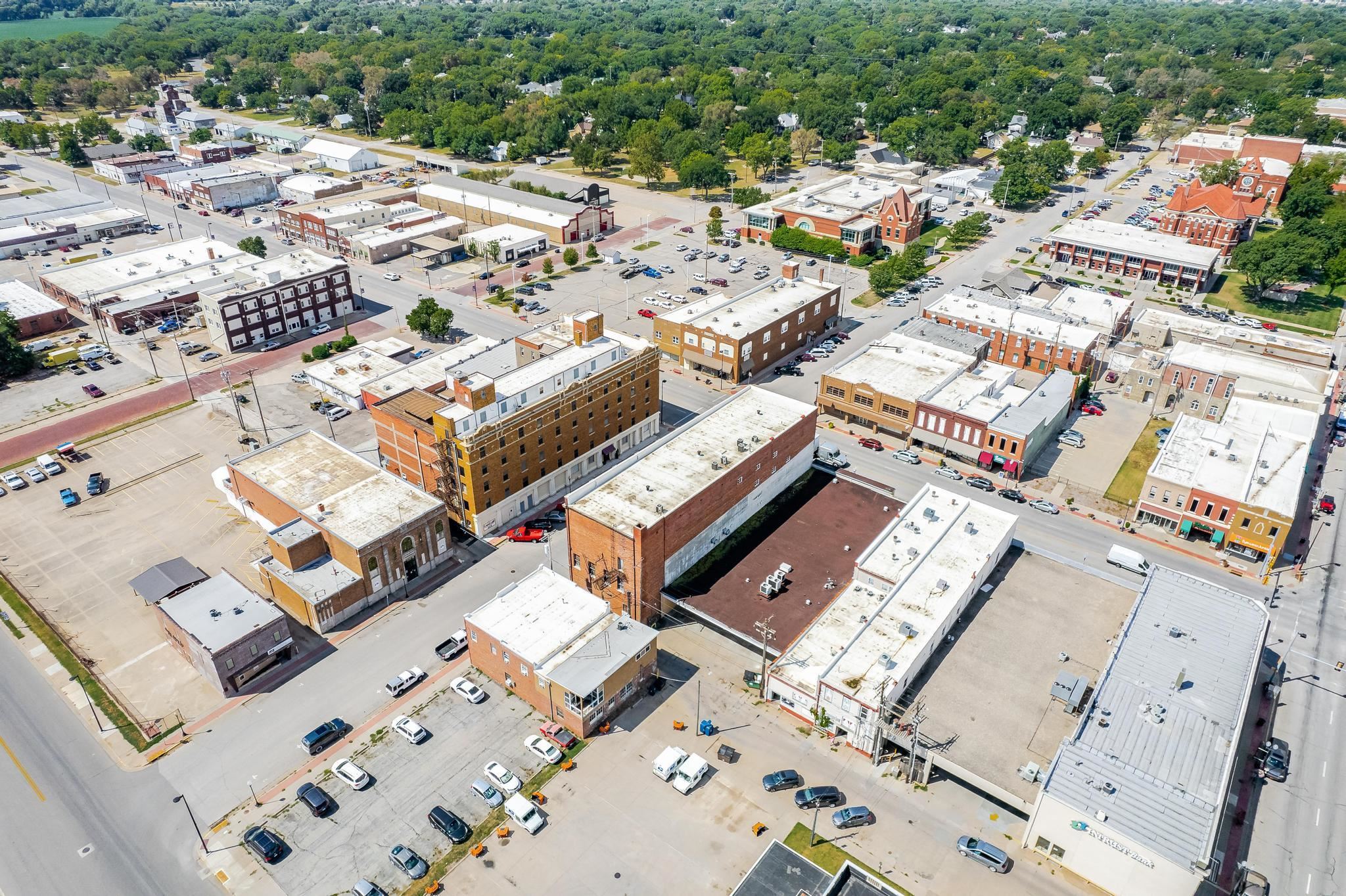 124 S Main Street El Dorado KS 67042