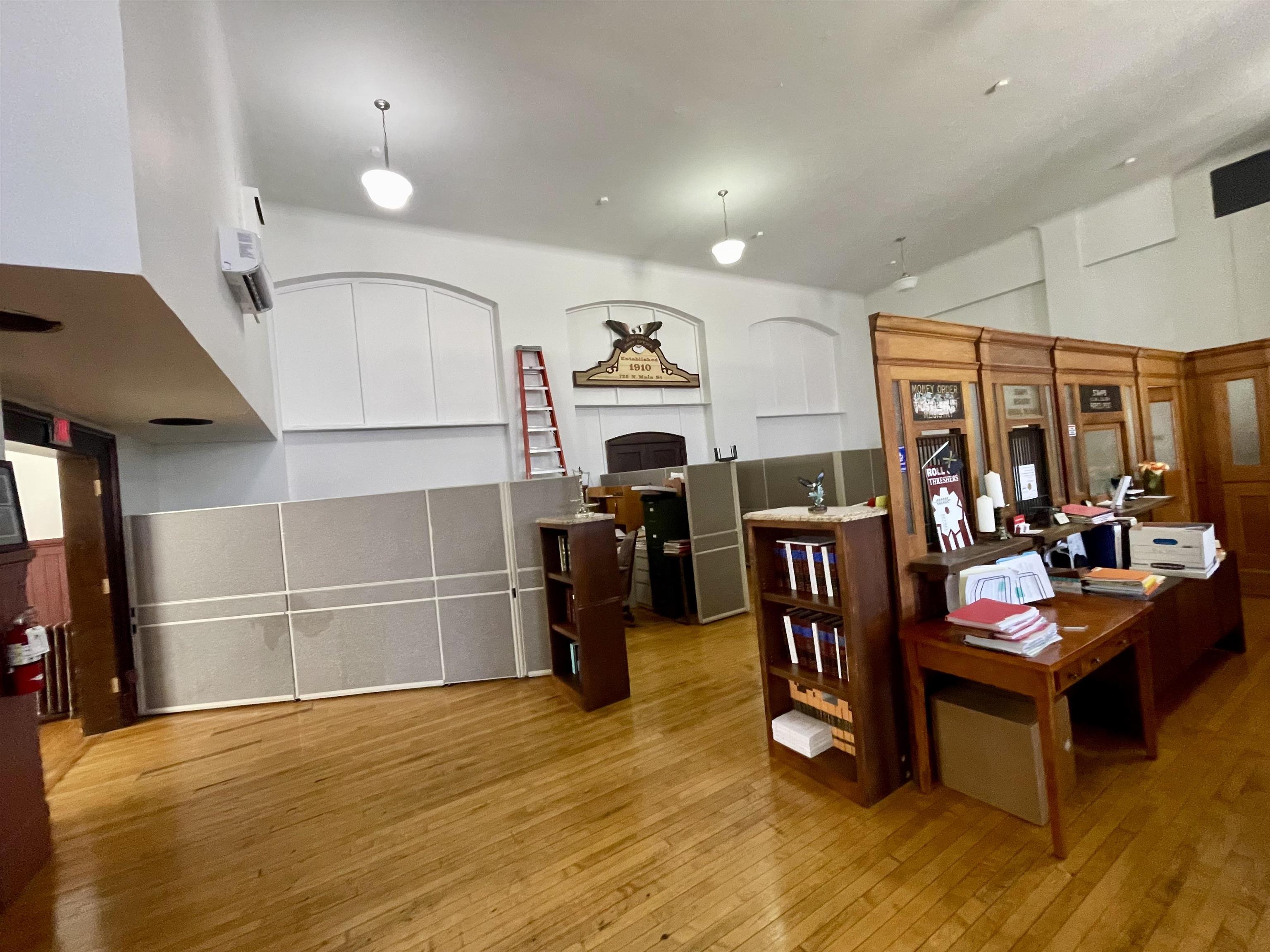 725 N Main Street Newton KS 67114