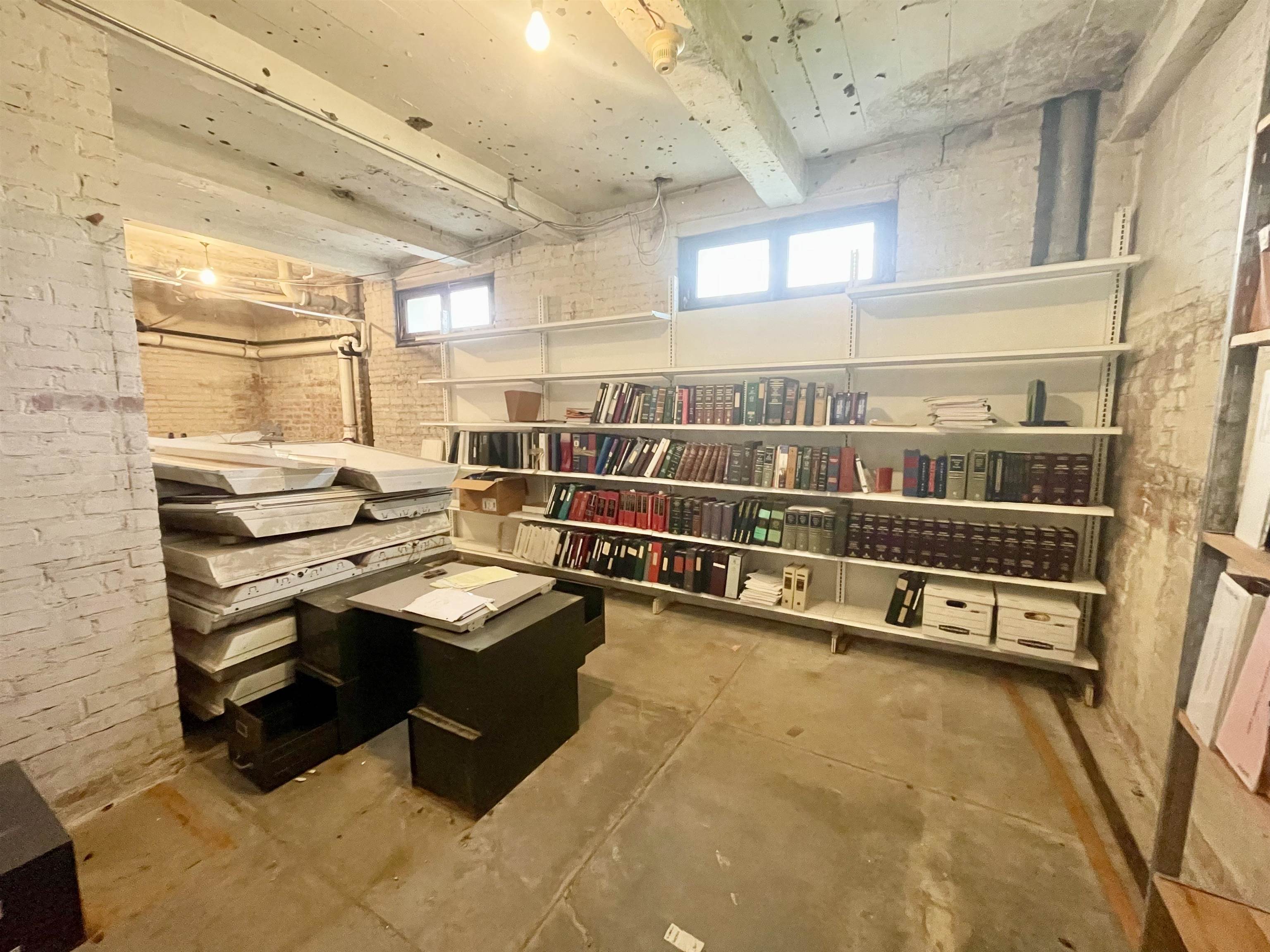 725 N Main Street Newton KS 67114
