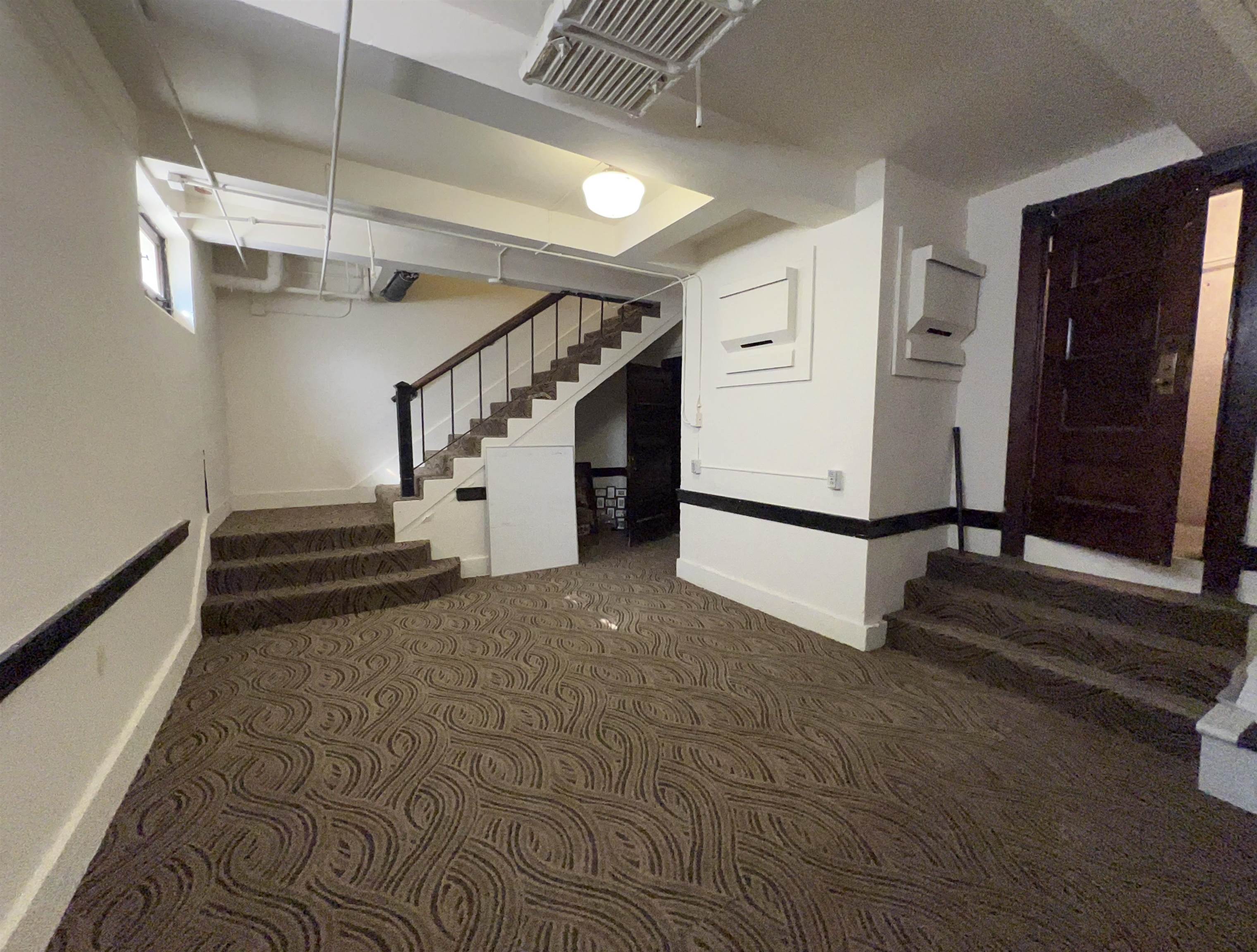 725 N Main Street Newton KS 67114