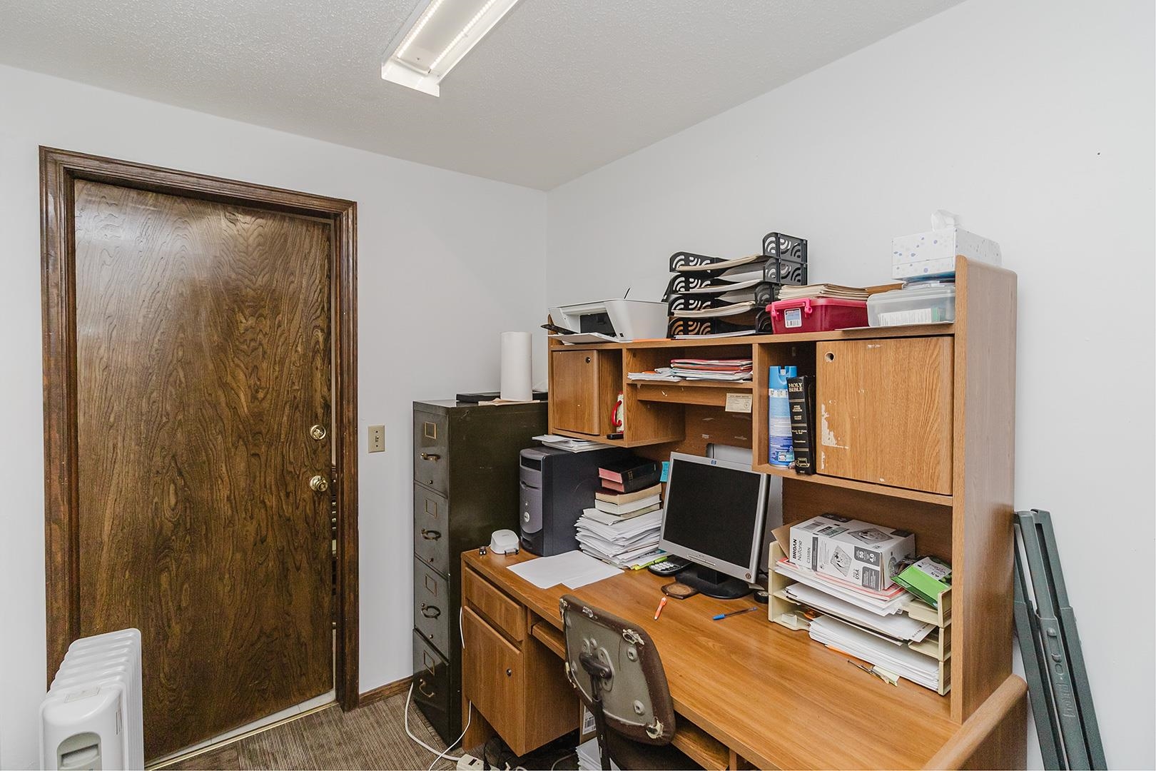 1319 E 17th Hutchinson KS 67501