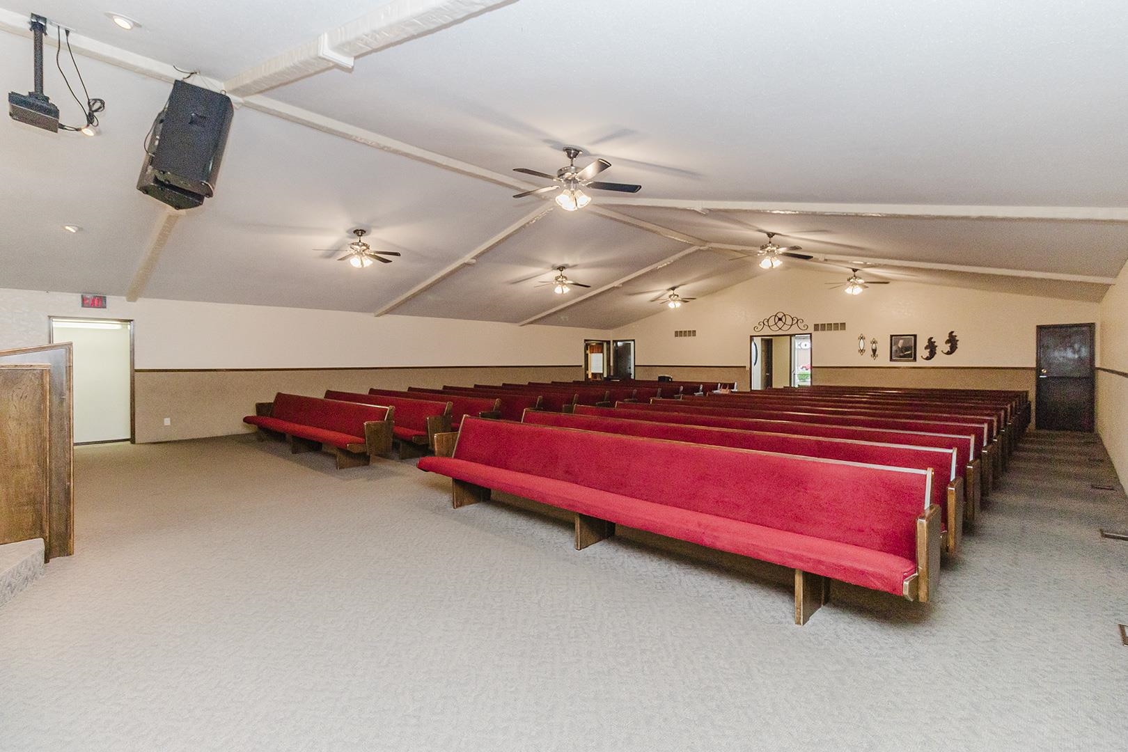 1319 E 17th Hutchinson KS 67501
