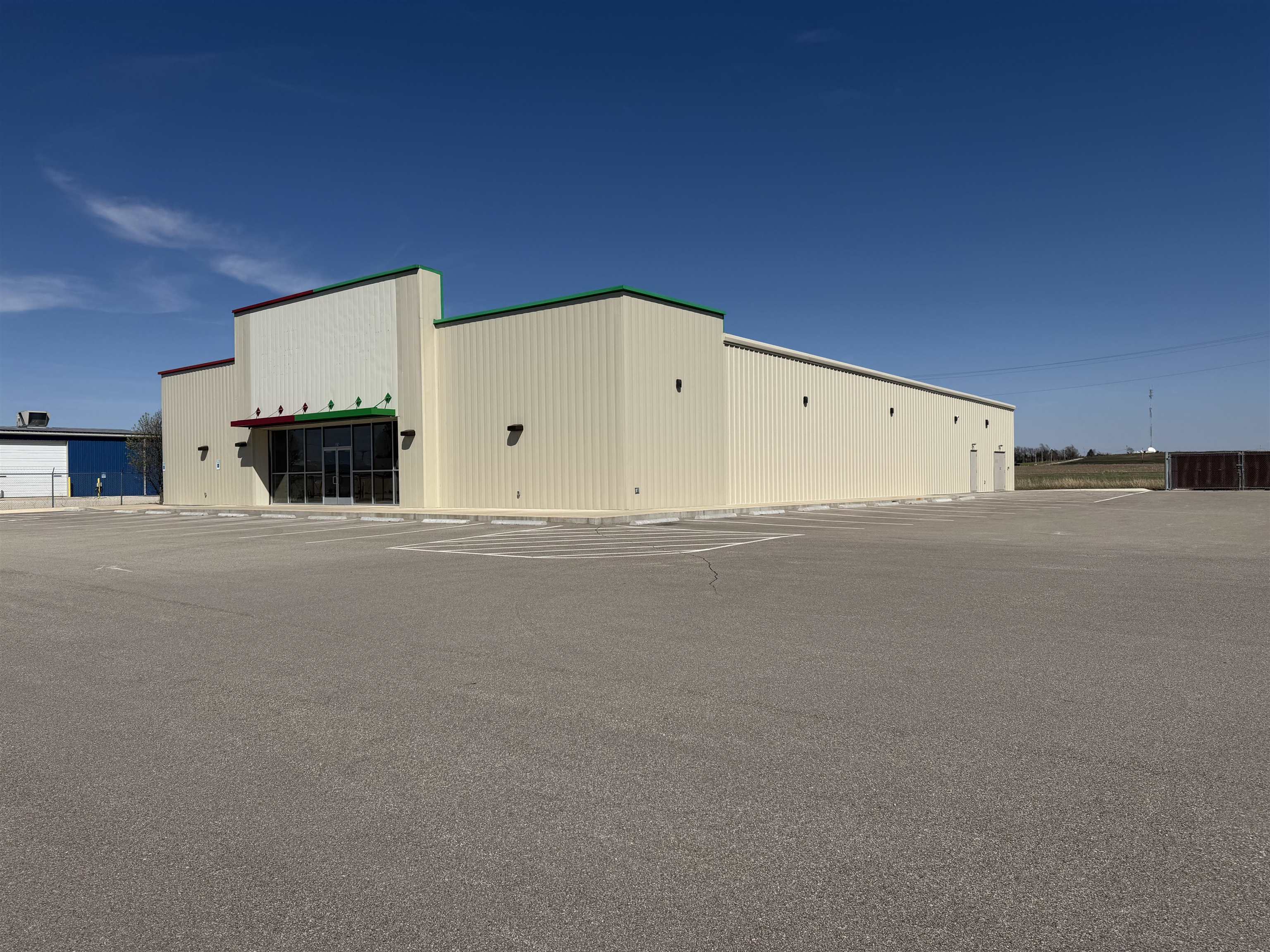 826 N Roosevelt Marion KS 66861
