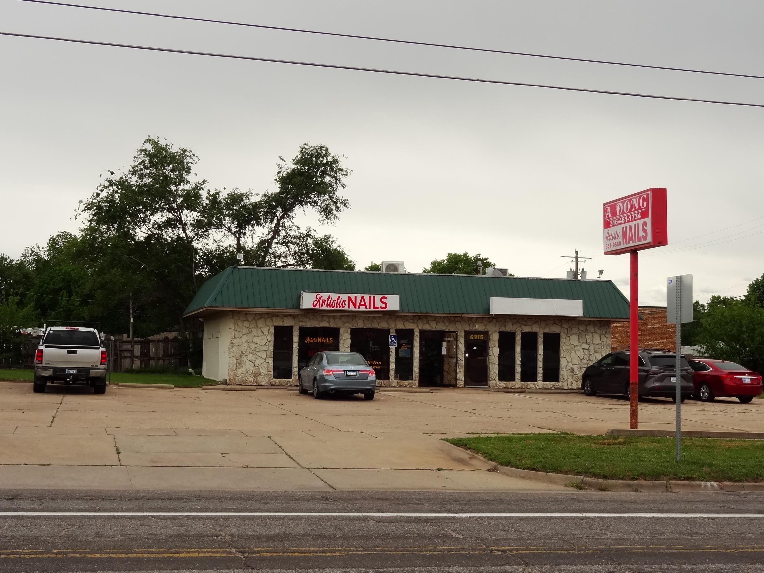6315/6317 E Lincoln Street Wichita KS 67218