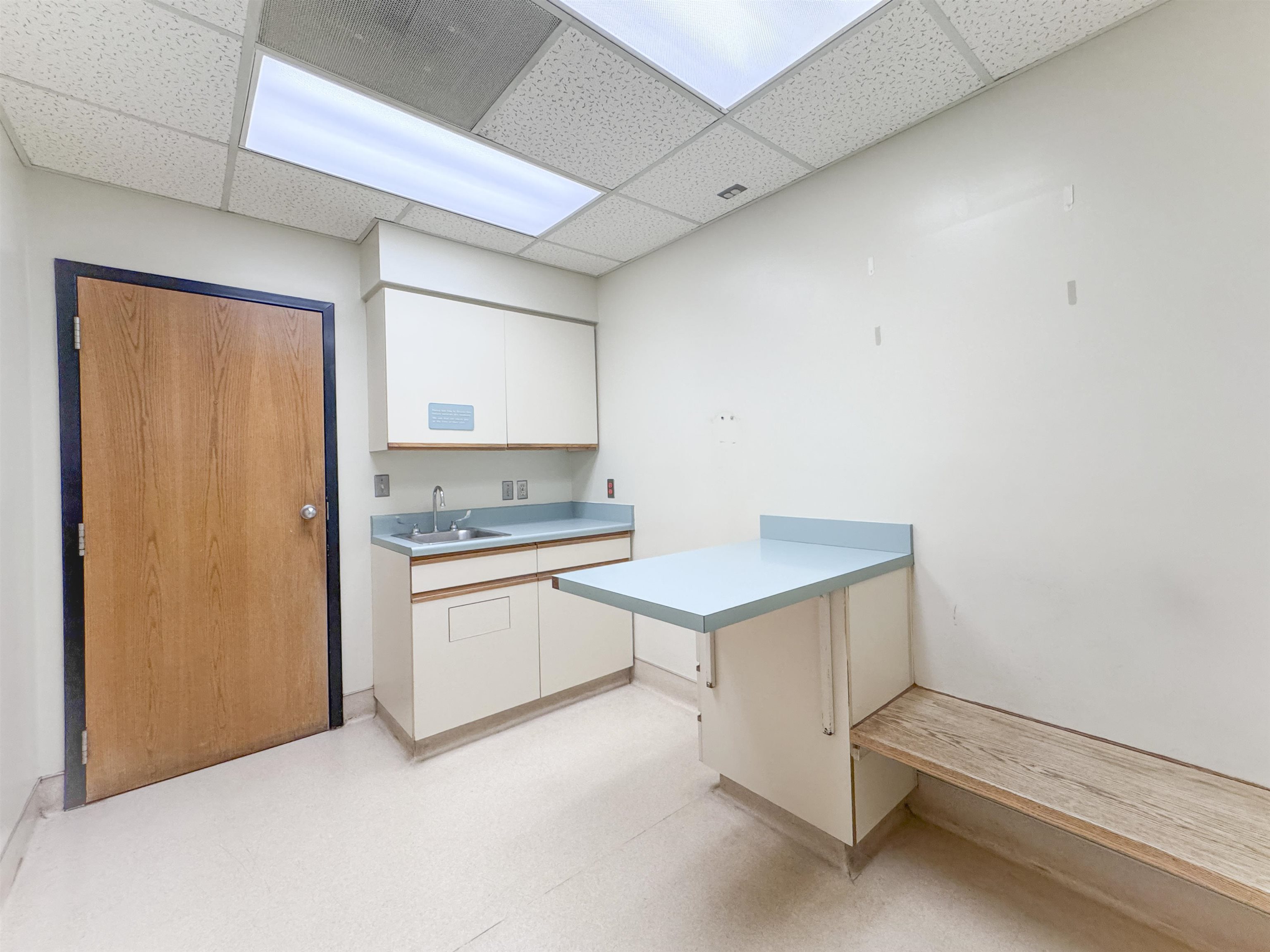 3223 W 13th Street N Wichita KS 67203