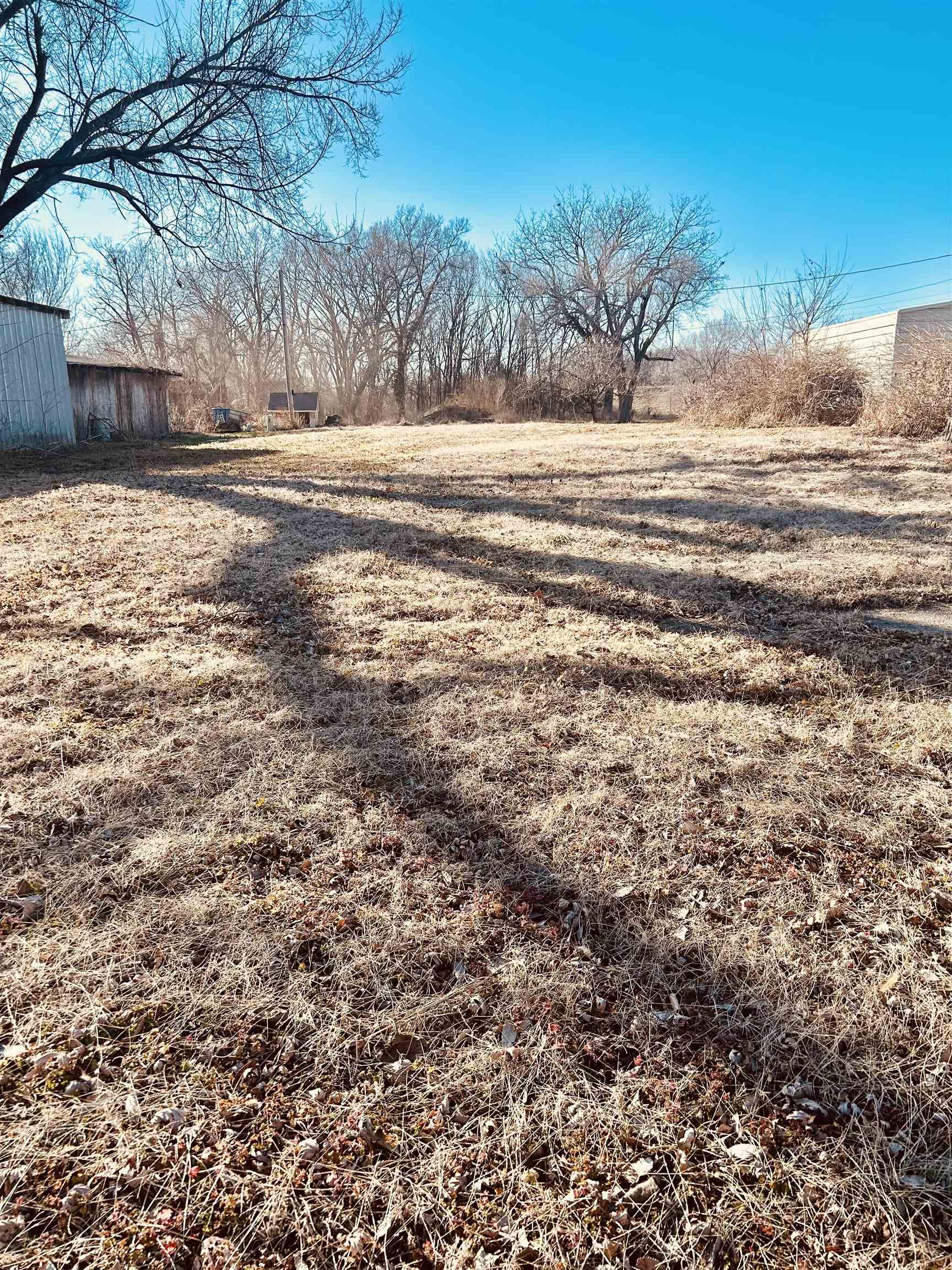 609 Menor Winfield KS 67156