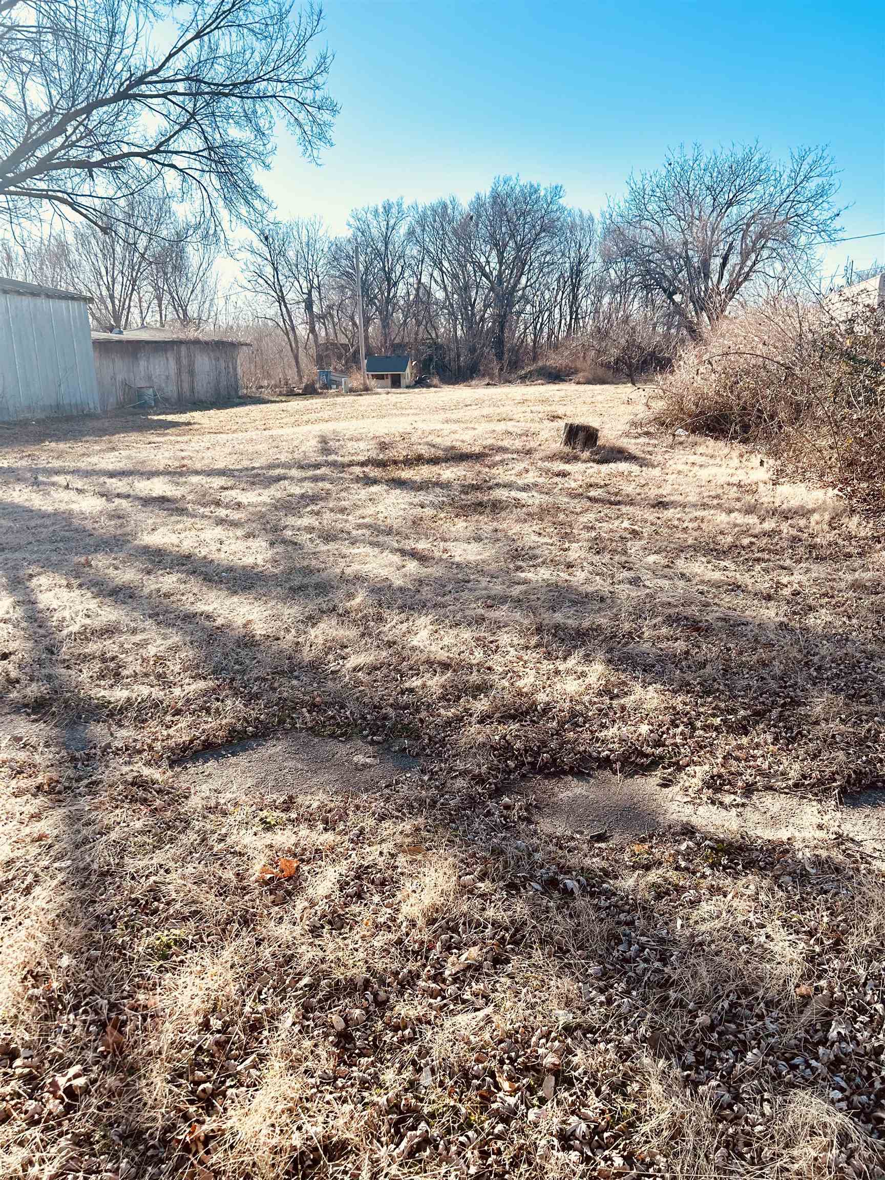 609 Menor Winfield KS 67156