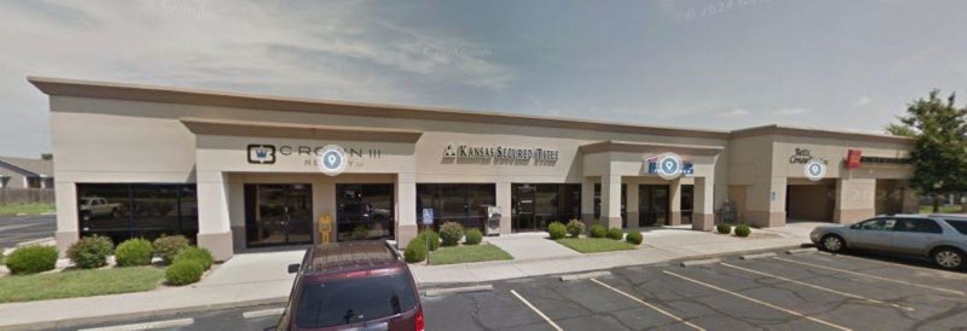 Wichita KS, 10616 W Maple