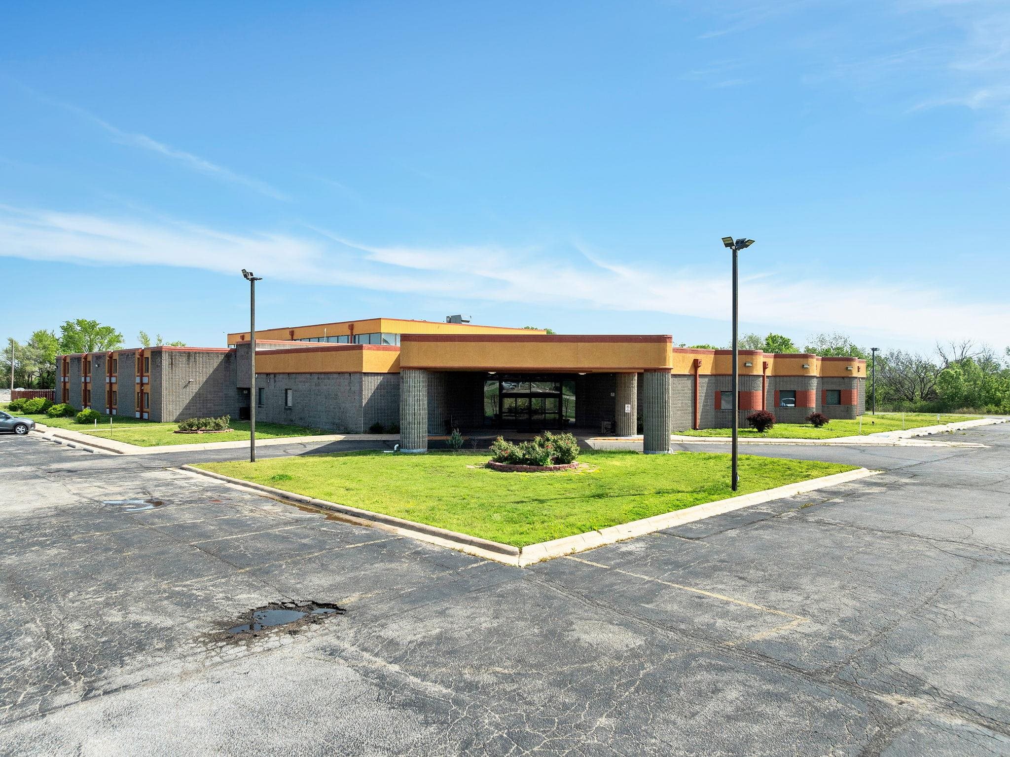 3232 N Summit Street Arkansas City KS 67005