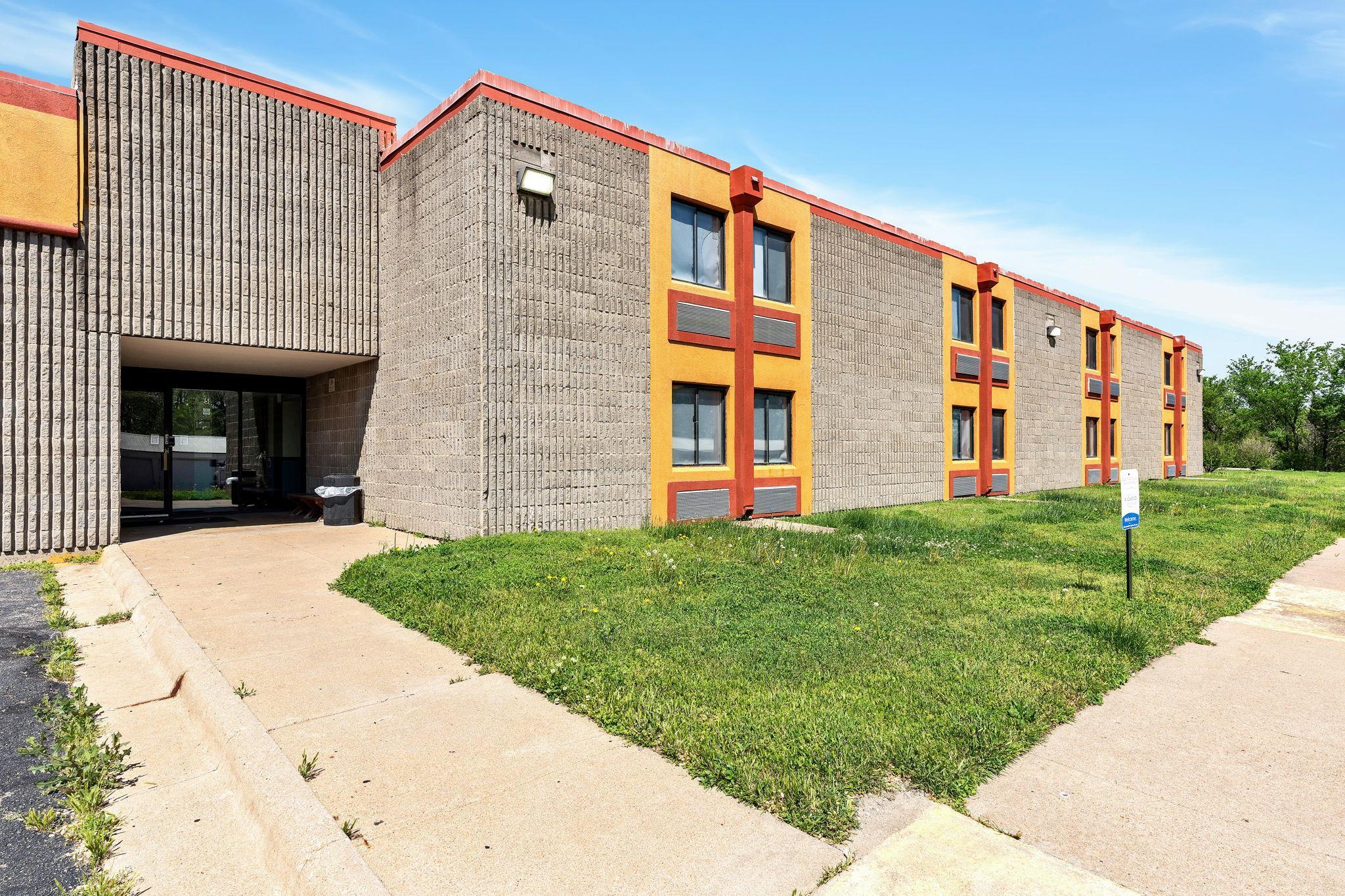 3232 N Summit Street Arkansas City KS 67005