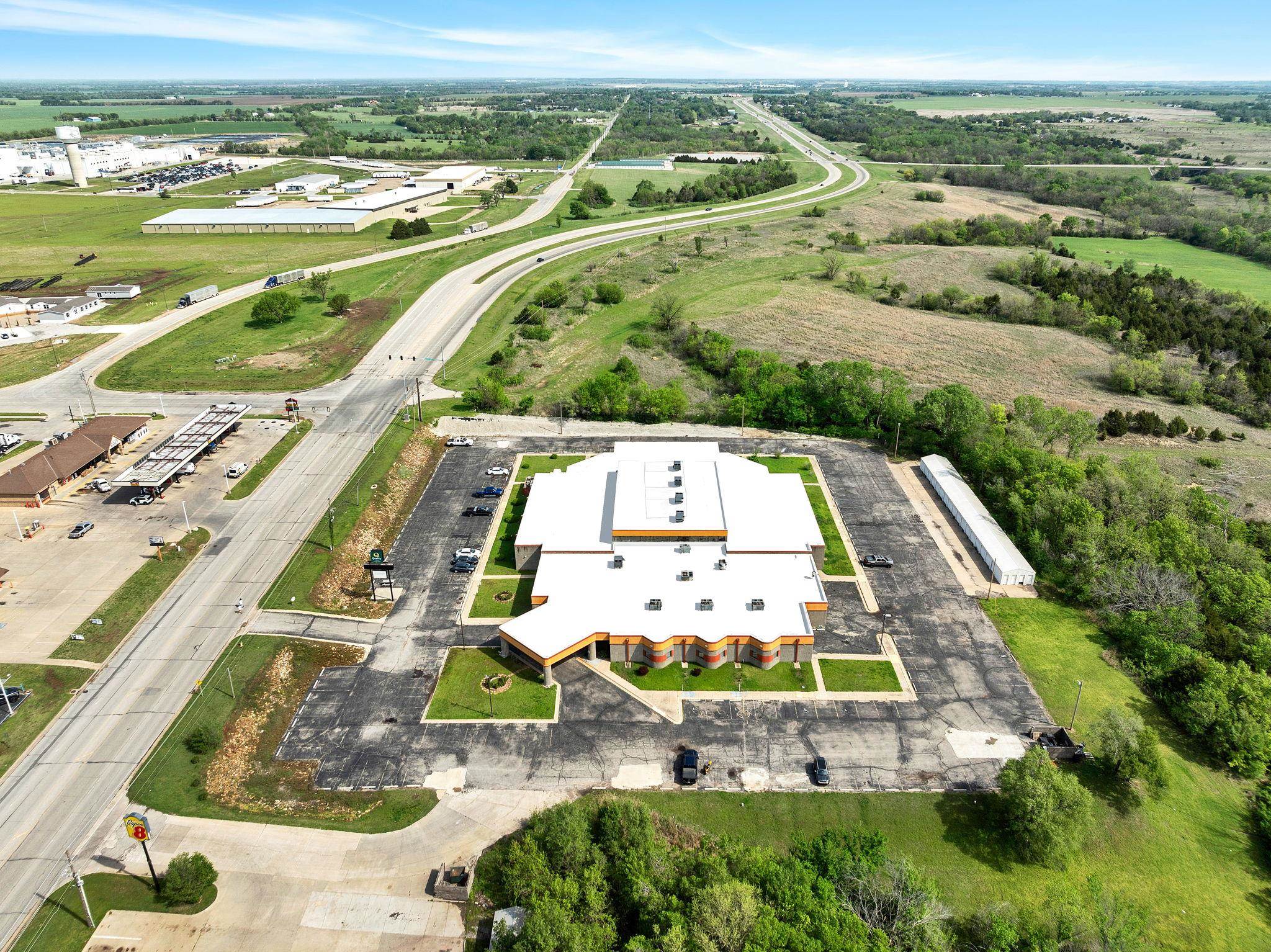 3232 N Summit Street Arkansas City KS 67005
