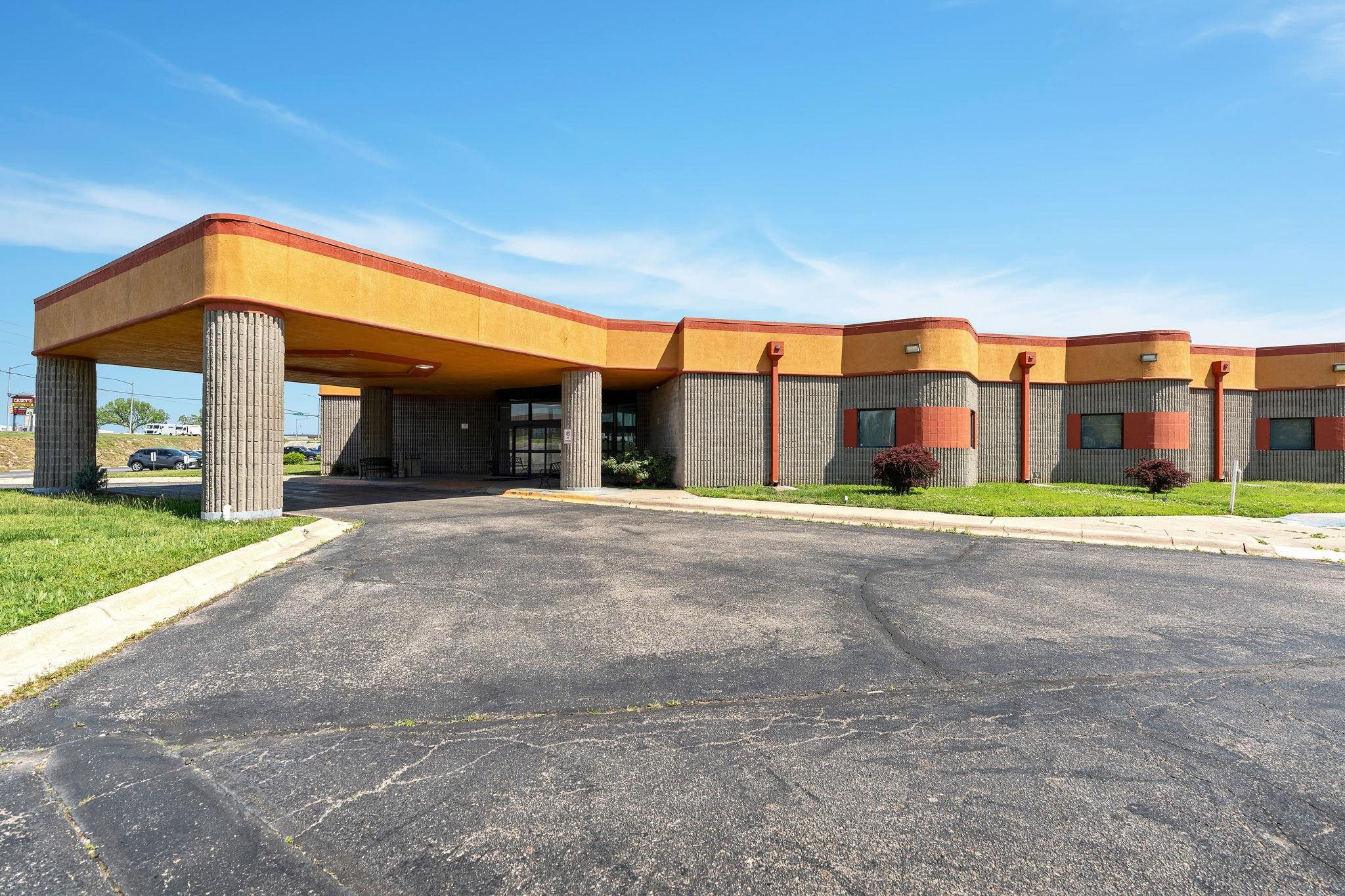 3232 N Summit Street Arkansas City KS 67005