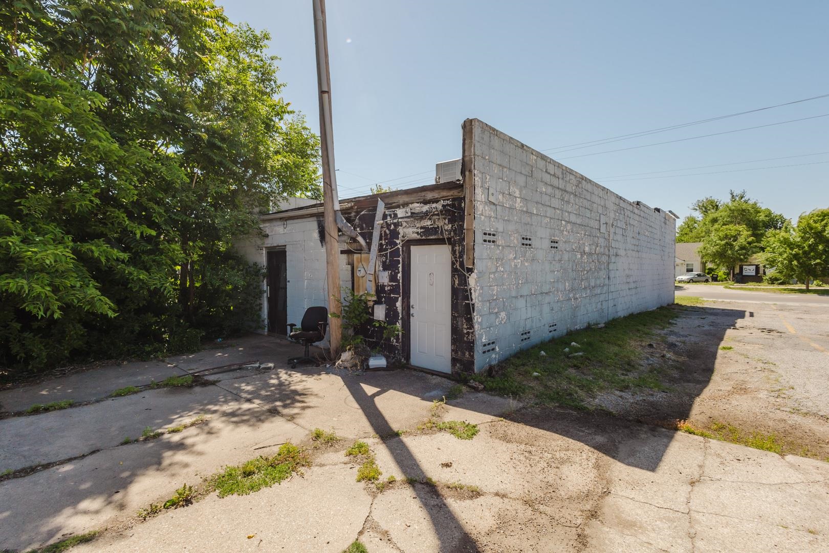 2508 E 9th Street Wichita KS 67214