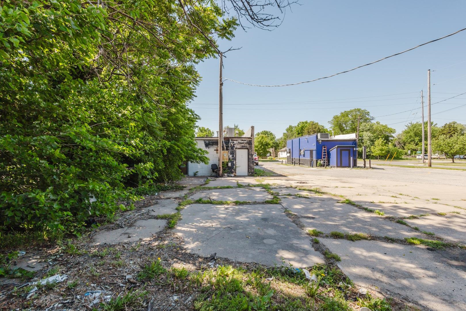 2508 E 9th Street Wichita KS 67214