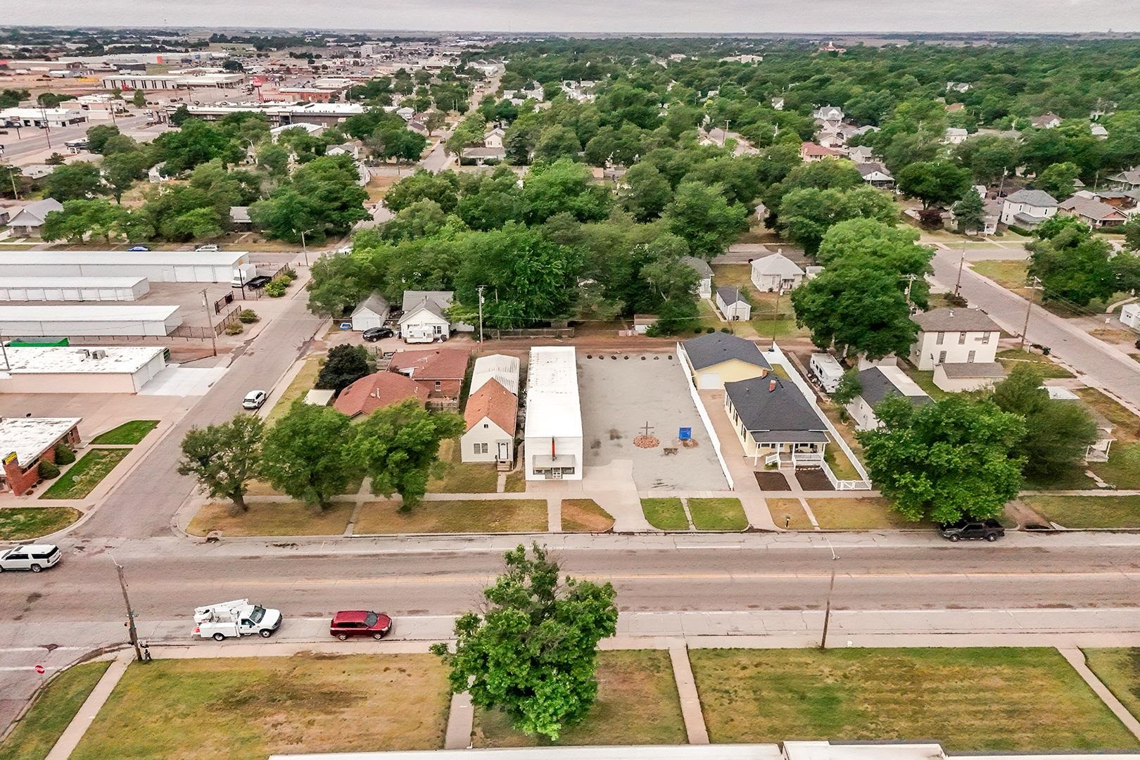 1207 Washington Great Bend KS 67530