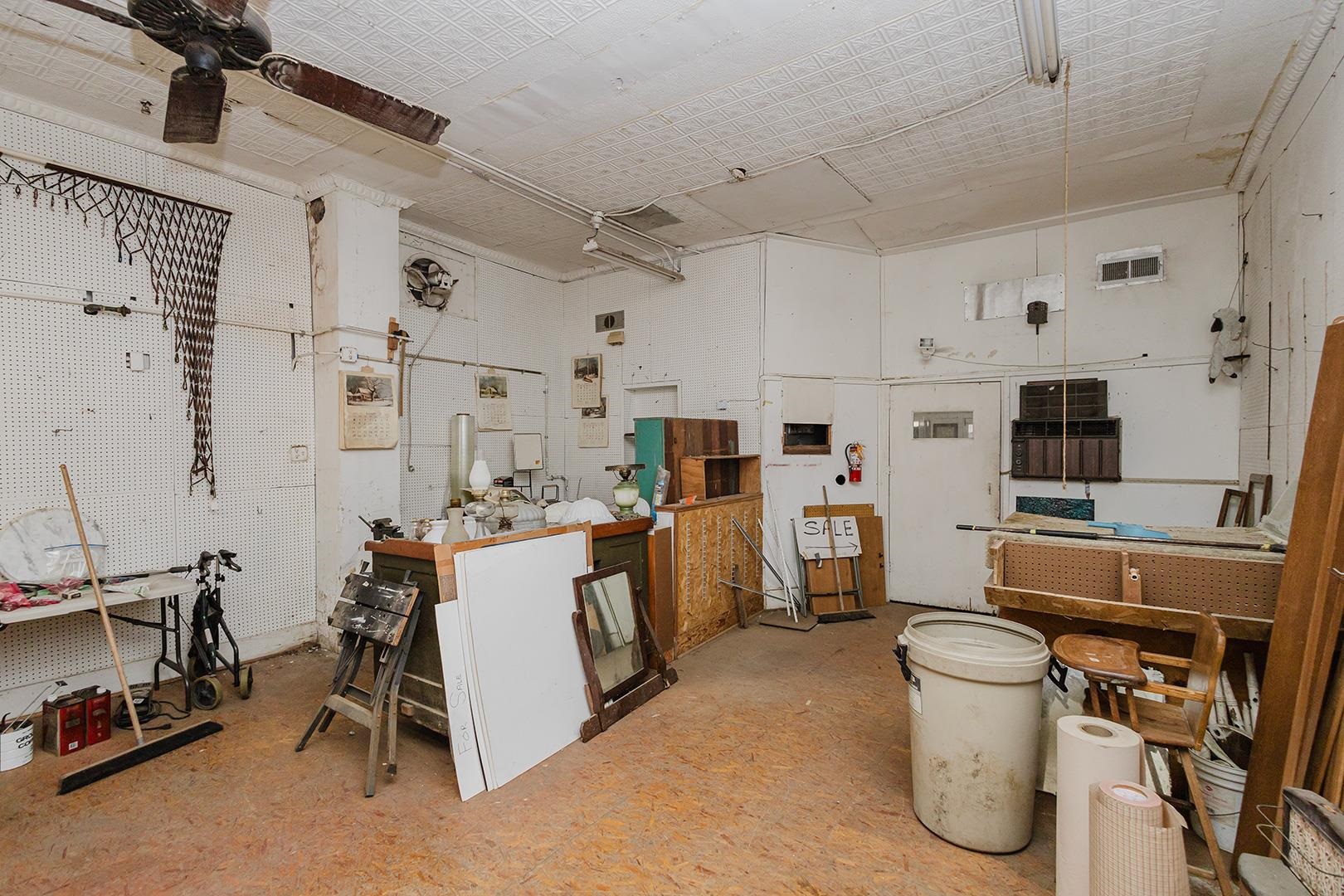 1207 Washington Great Bend KS 67530