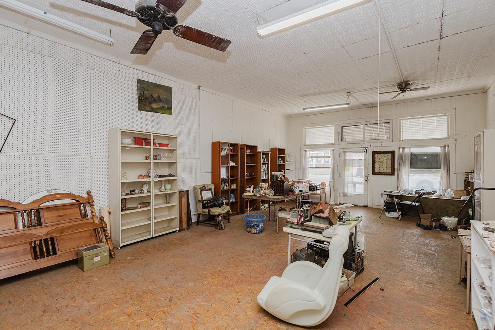 1207 Washington Great Bend KS 67530