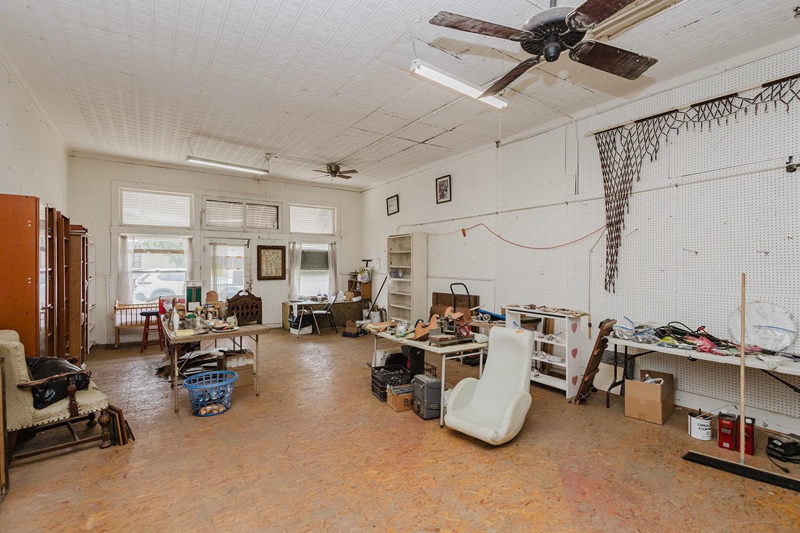 1207 Washington Great Bend KS 67530