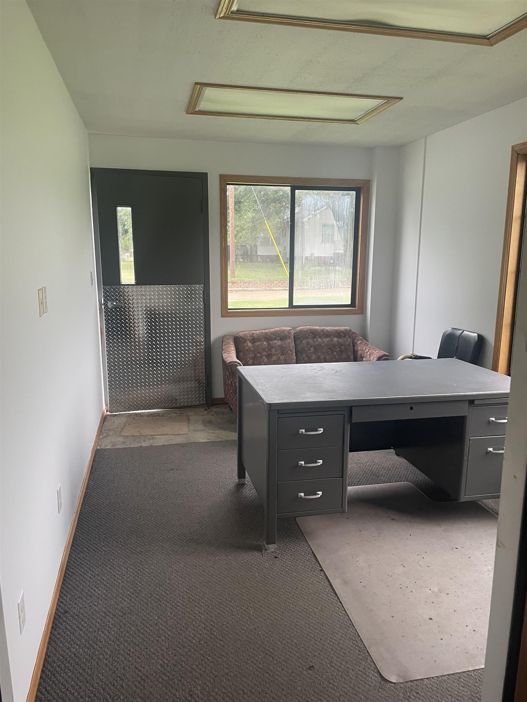 905 E 8th Street Harper KS 67058