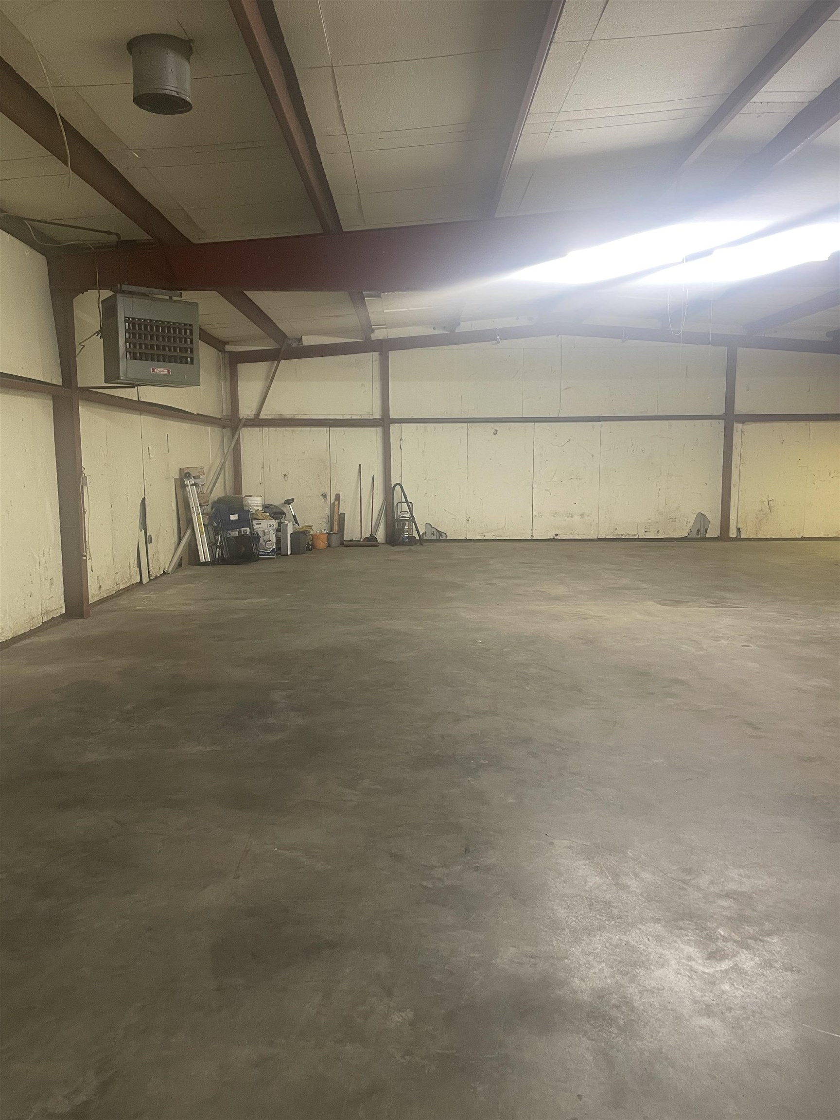 905 E 8th Street Harper KS 67058