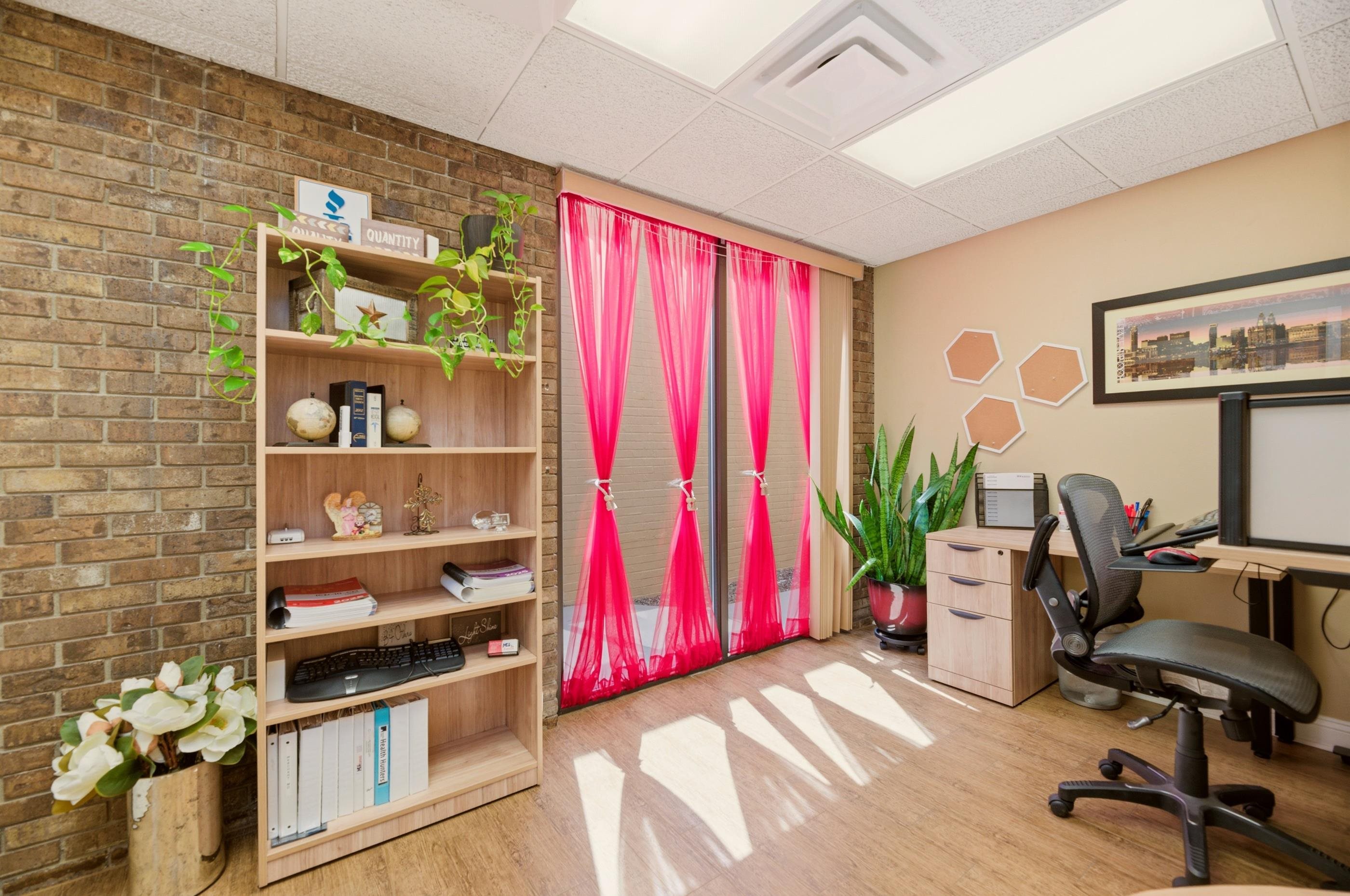 241 N Hillside Street Wichita KS 67214