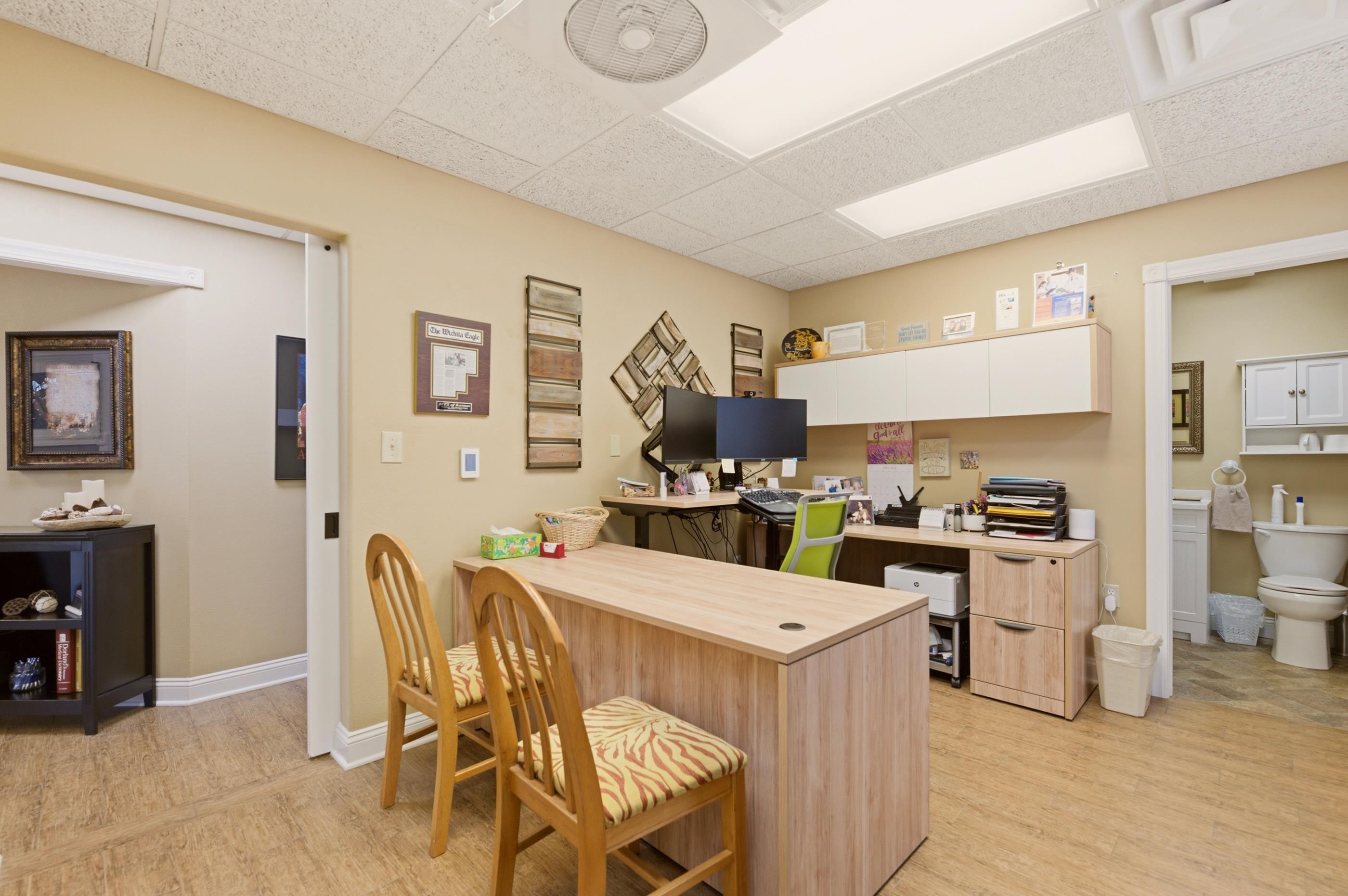 241 N Hillside Street Wichita KS 67214