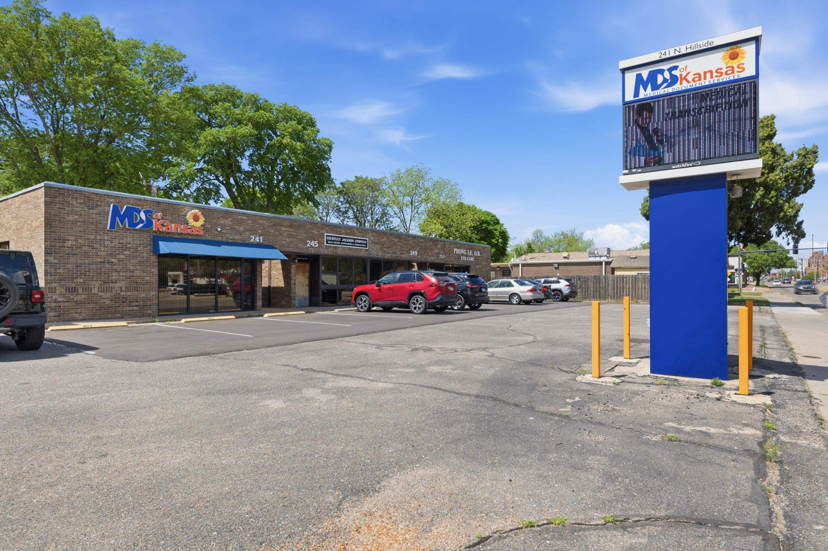 241 N Hillside Street Wichita KS 67214