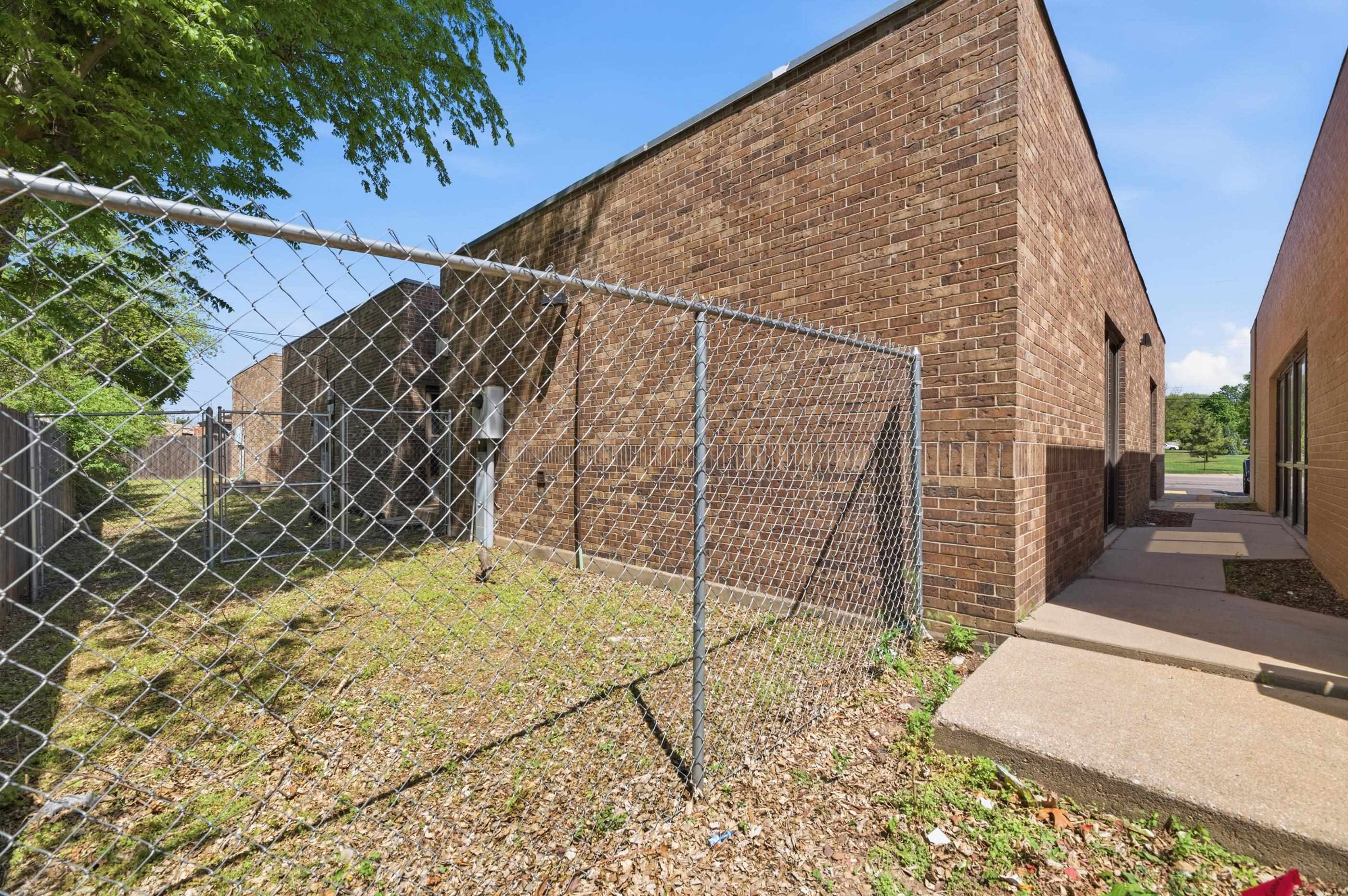 241 N Hillside Street Wichita KS 67214