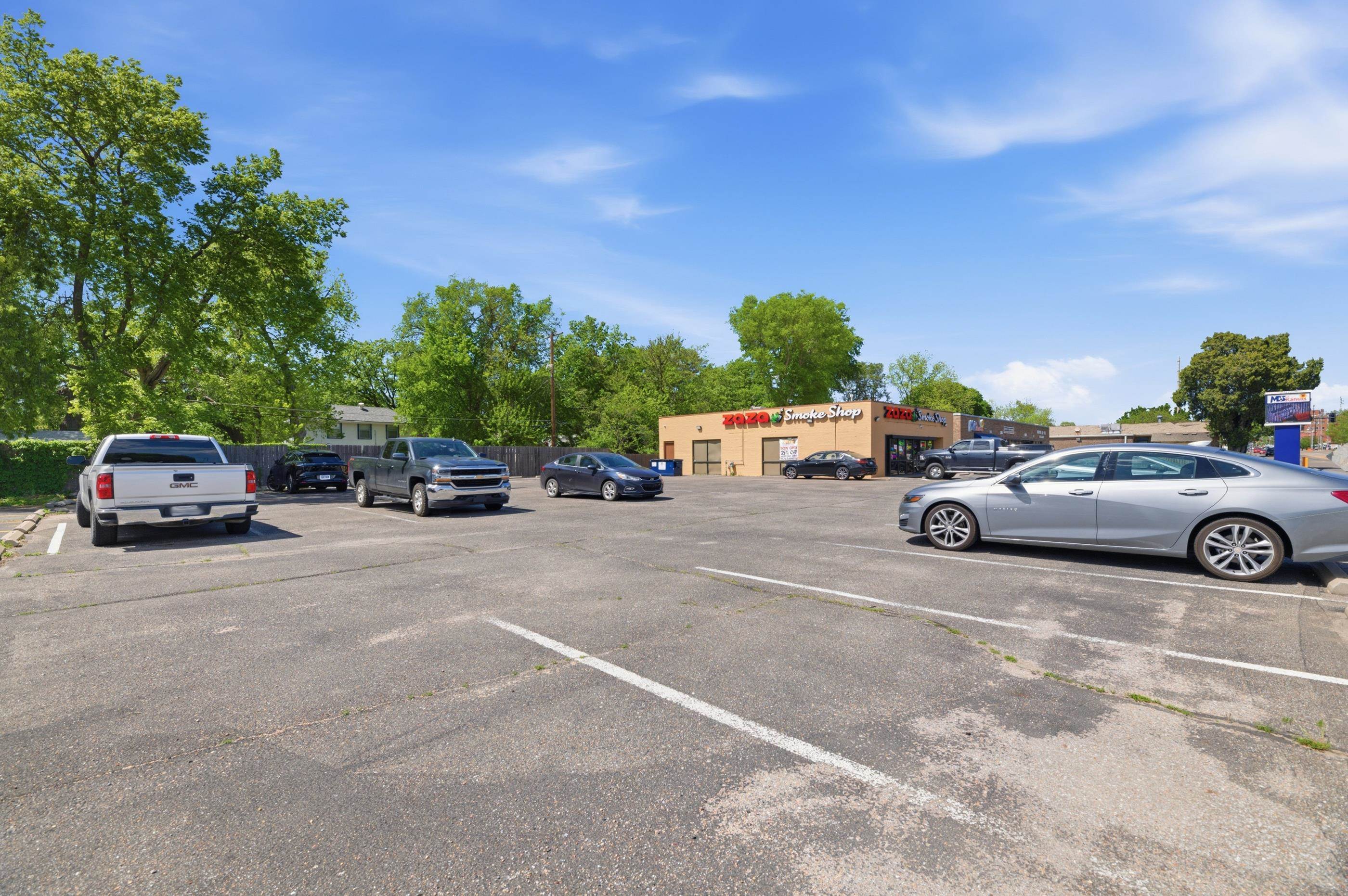 241 N Hillside Street Wichita KS 67214