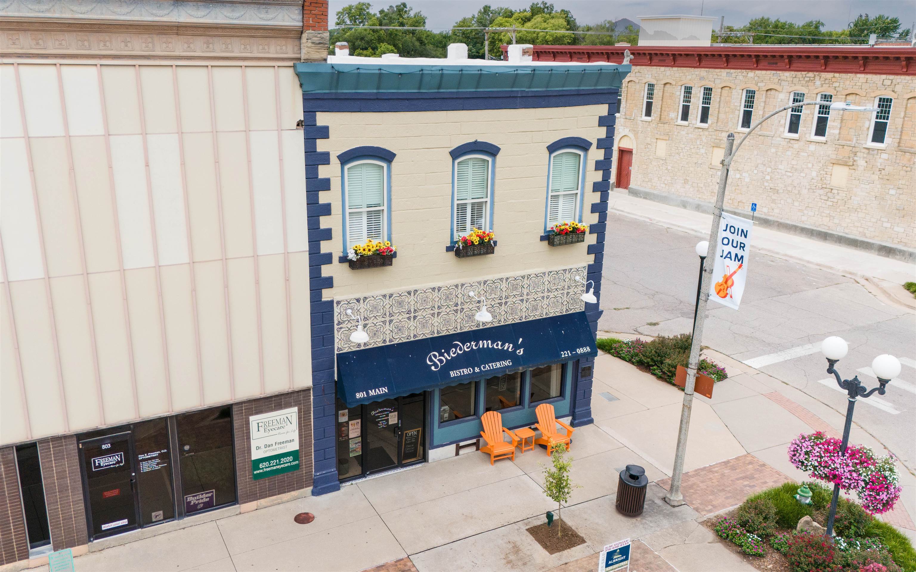 801 Main Street Winfield KS 67156