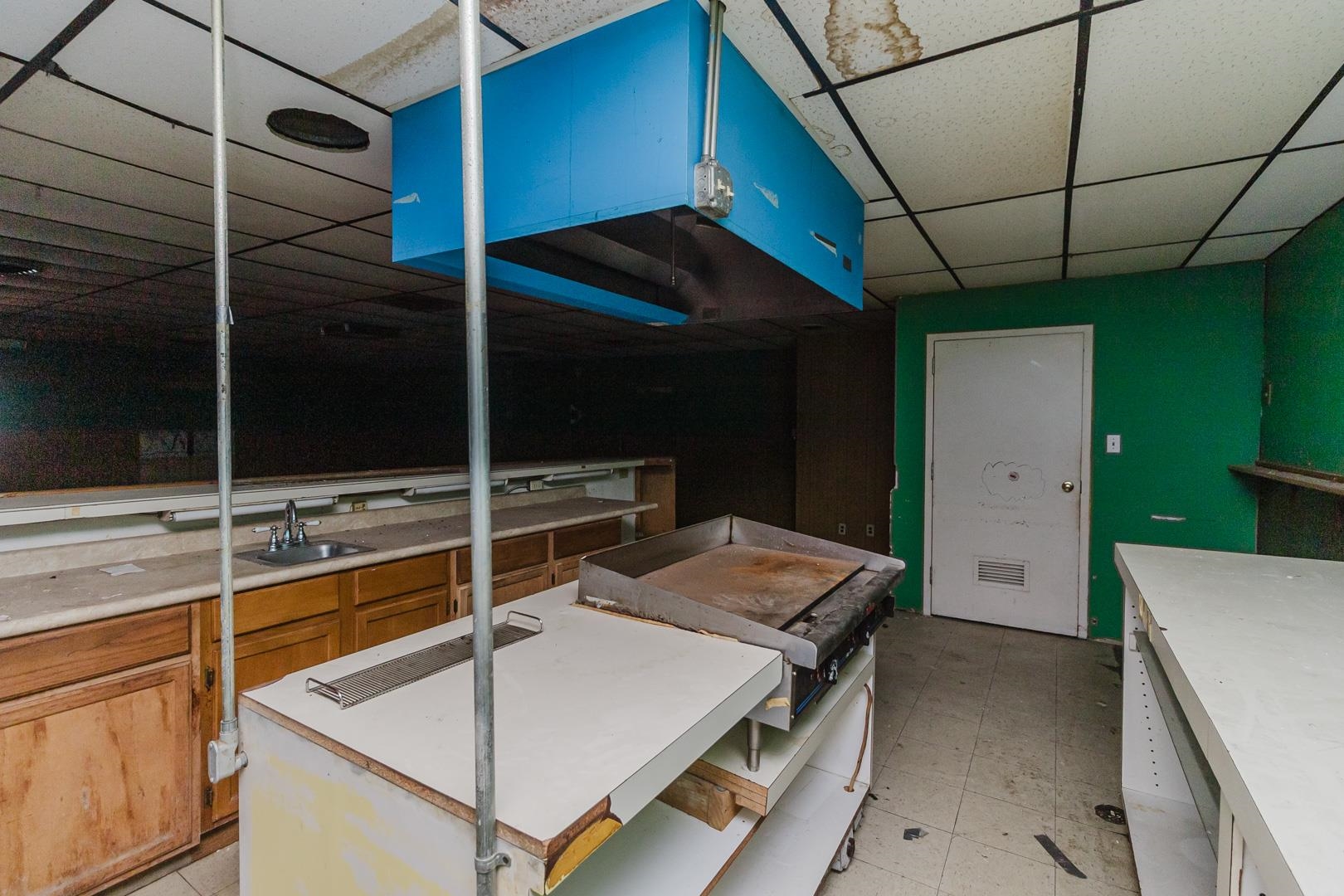 1015 S Meridian Wichita KS 67213