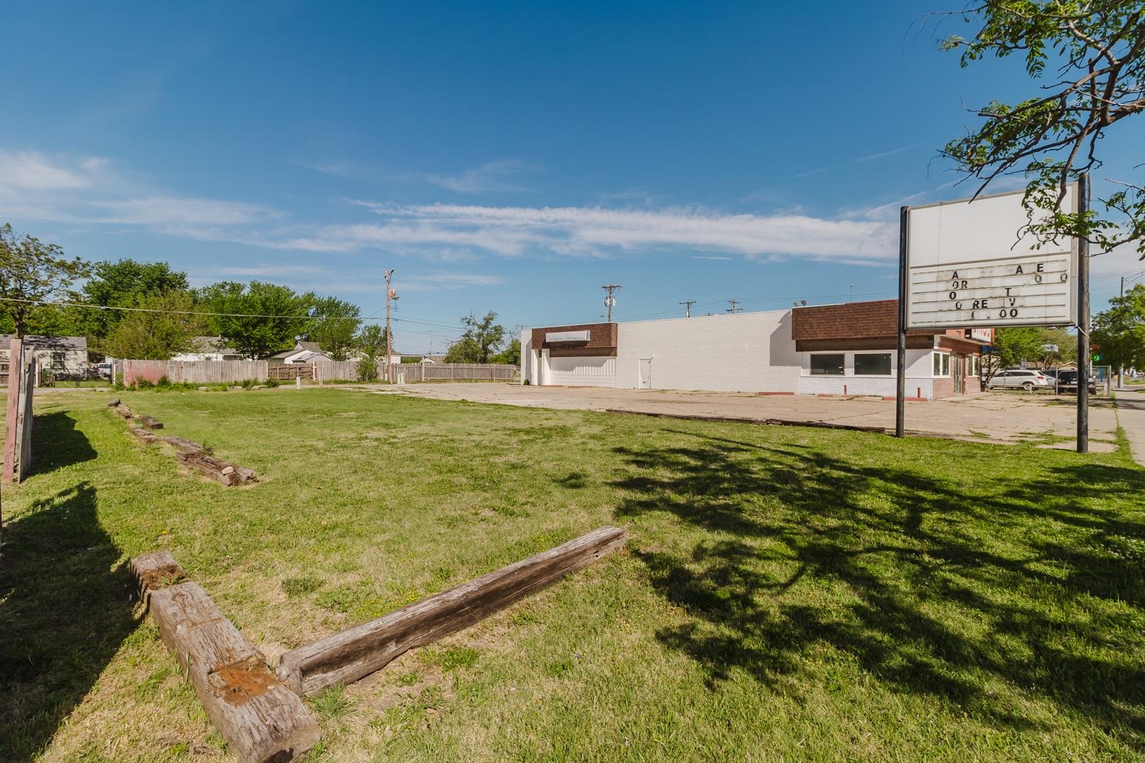 1015 S Meridian Wichita KS 67213