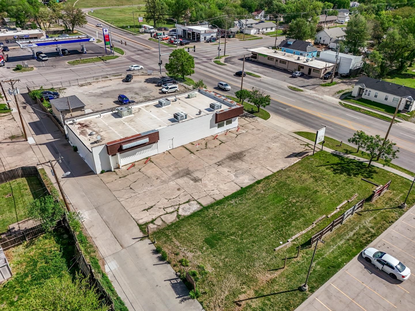 1015 S Meridian Wichita KS 67213