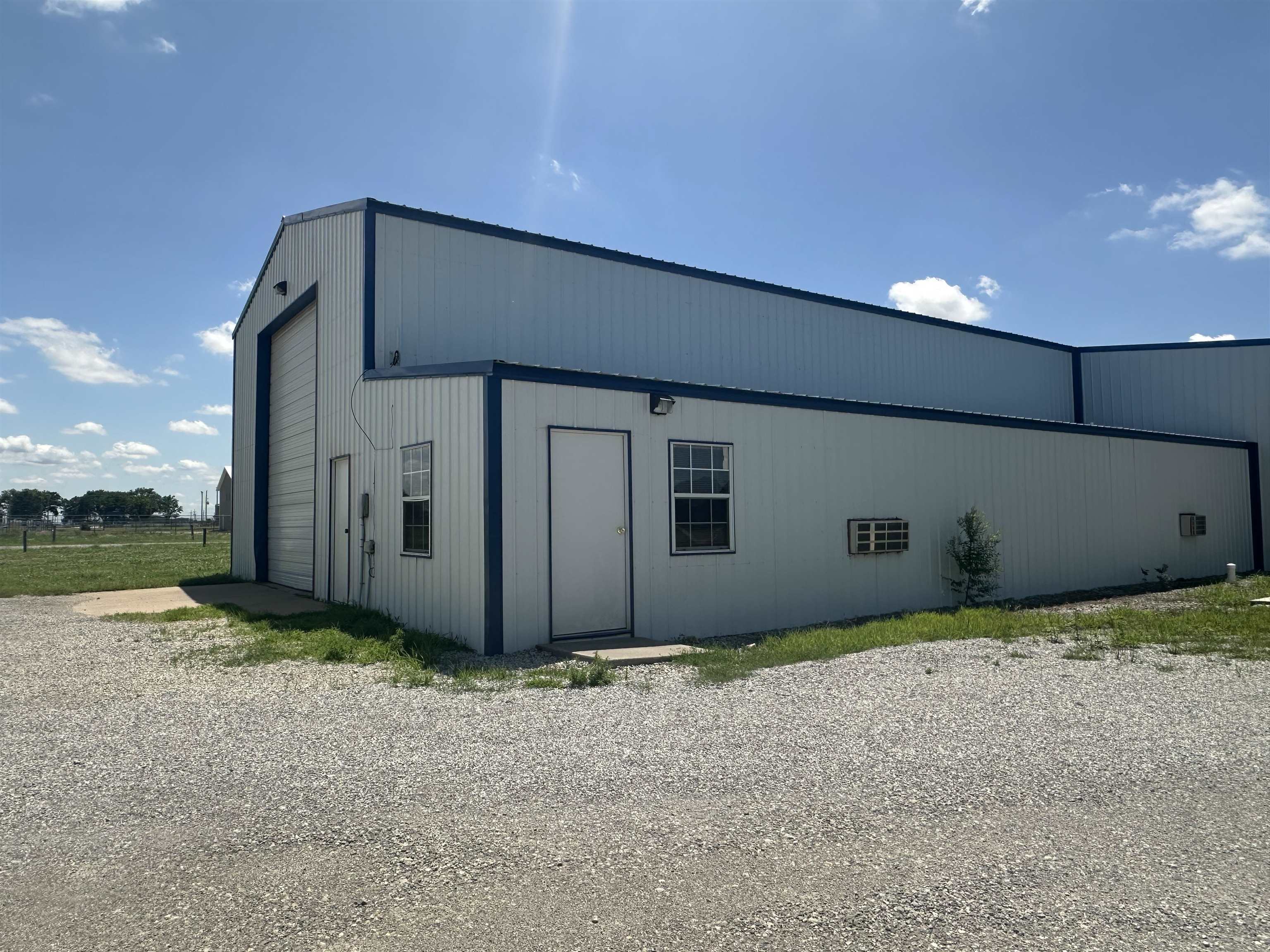 887 Frontage Road Harper KS 67058