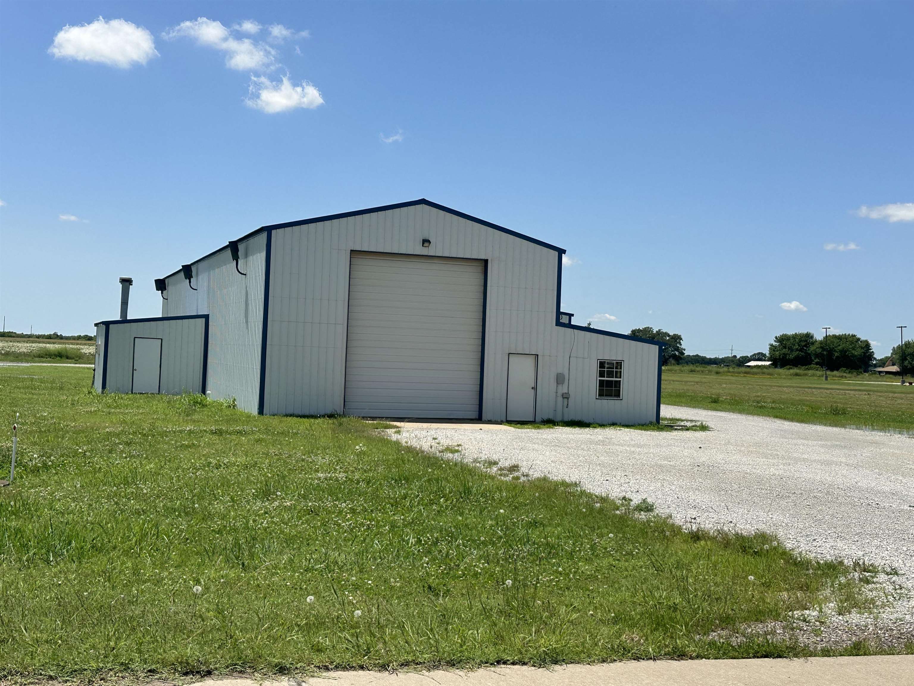 887 Frontage Road Harper KS 67058