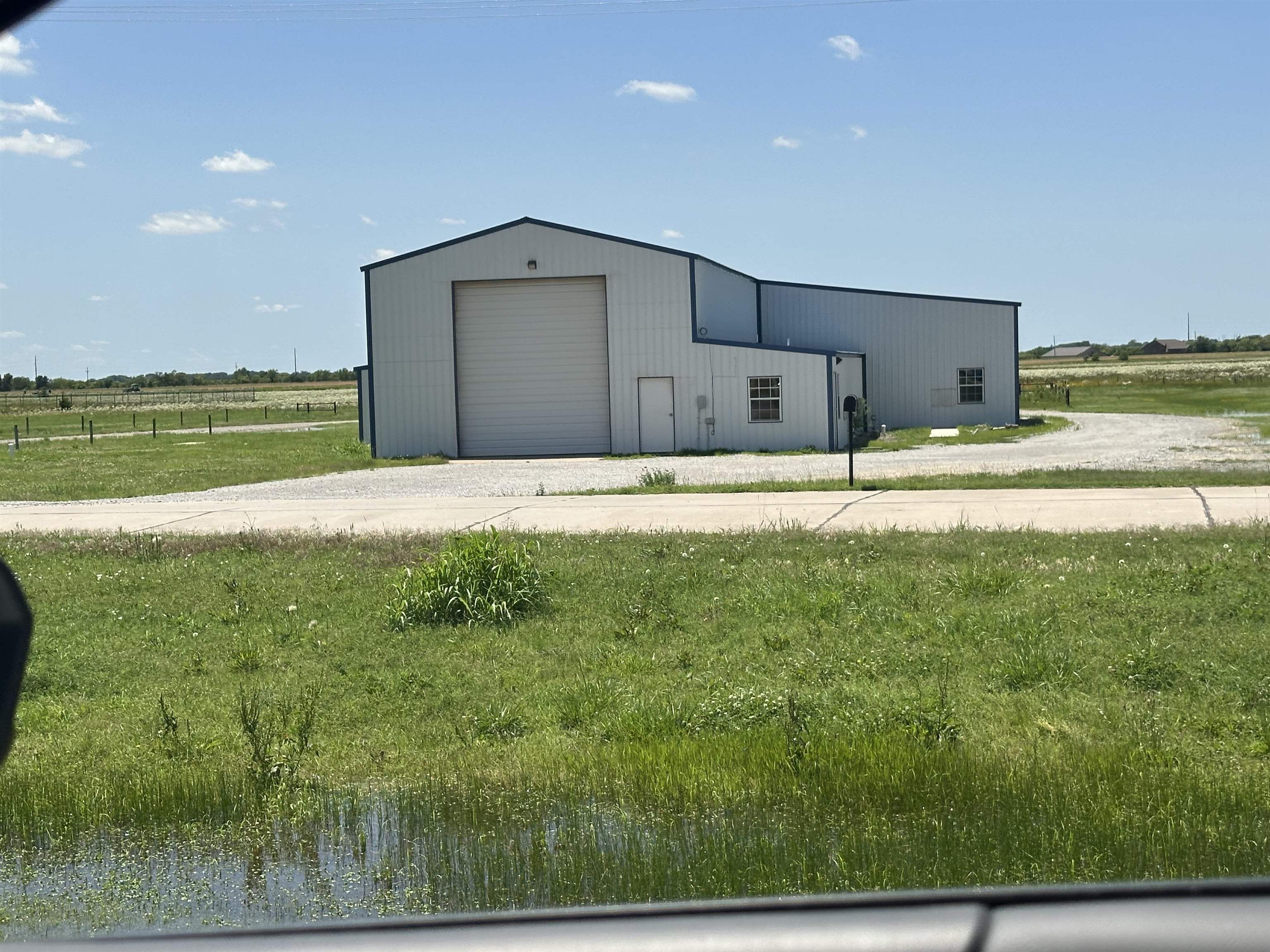 887 Frontage Road Harper KS 67058